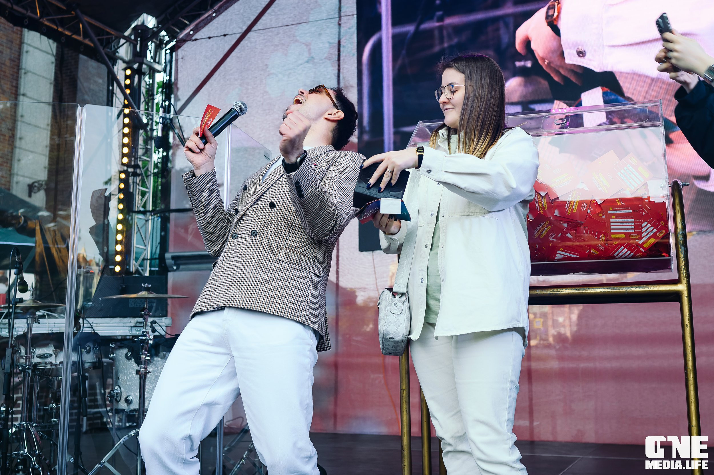 Фоторепортаж с 15-ти летия ТРЦ Европа. One Media Life: фоторепортажи, фотоотчеты с мероприятий и заведений