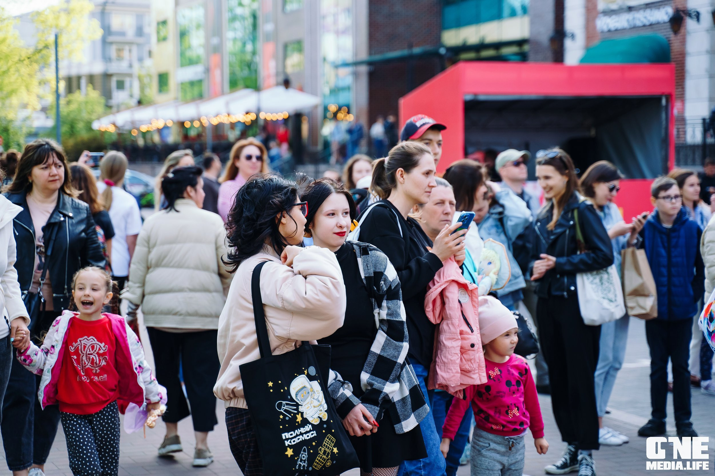 Фоторепортаж с 15-ти летия ТРЦ Европа. One Media Life: фоторепортажи, фотоотчеты с мероприятий и заведений