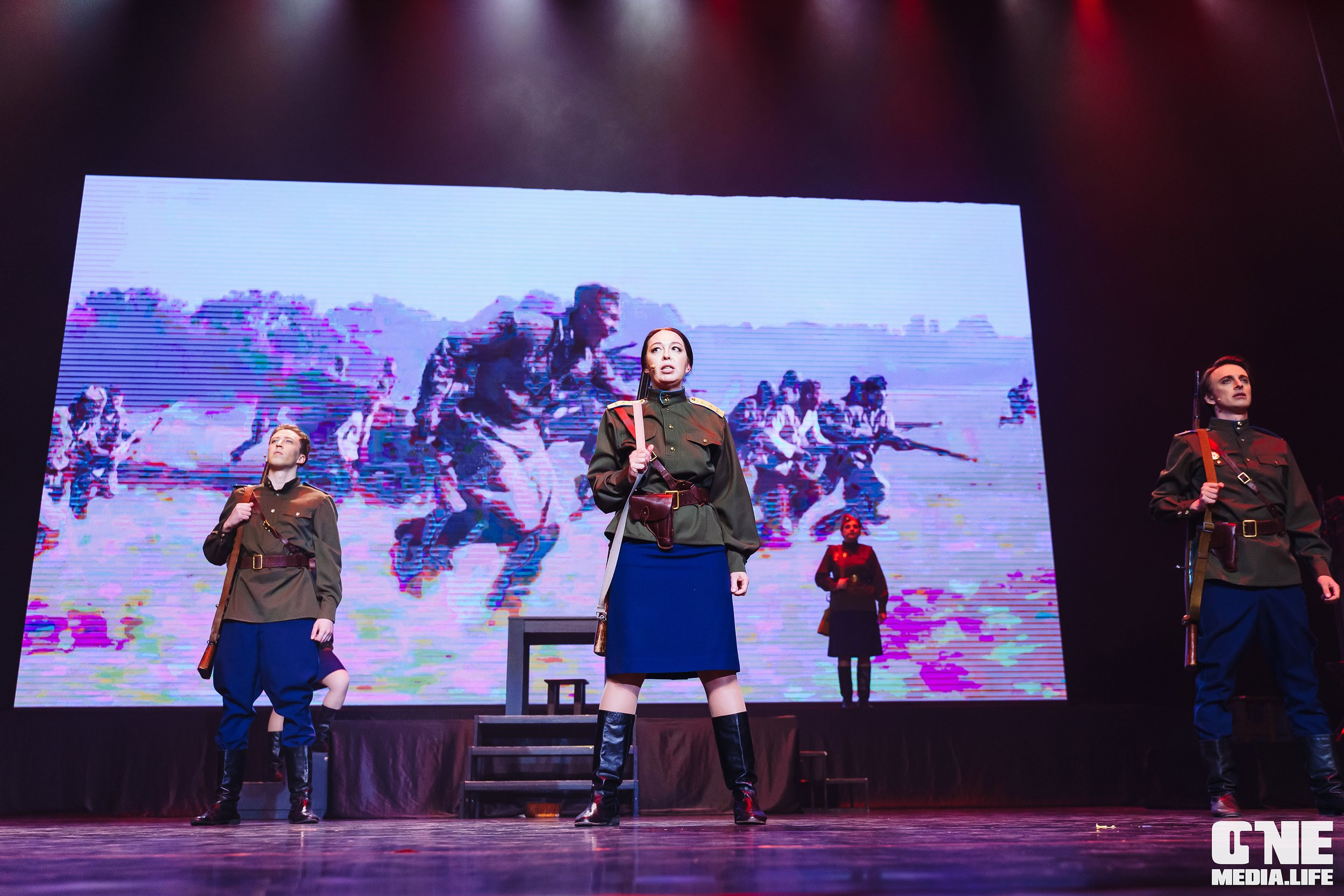 Праздничный концерт «День великой Победы» в Янтарь Холле. One Media Life: фоторепортажи, фотоотчеты с мероприятий и заведений