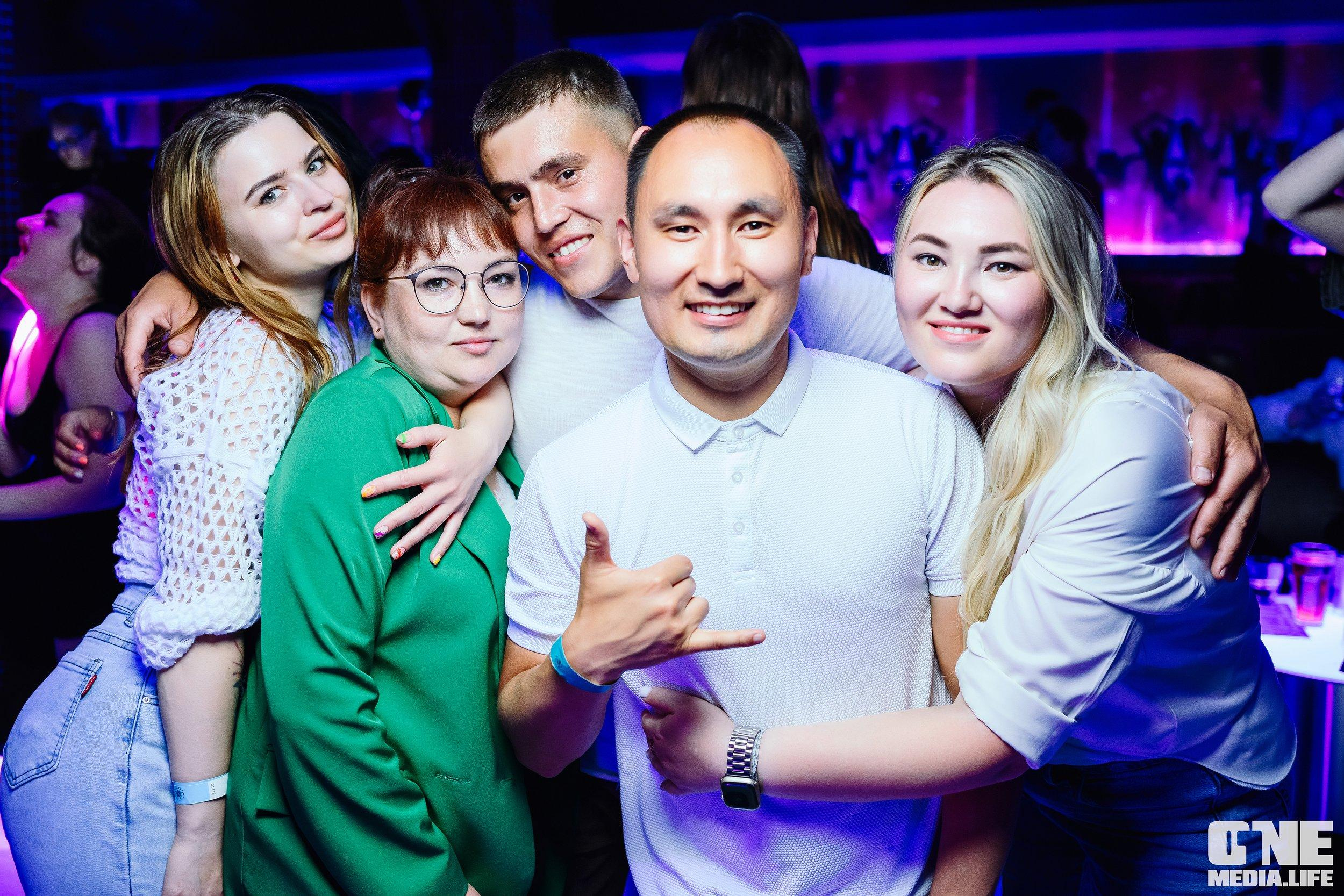 Фоторепортаж из РК Планета. One Media Life: фоторепортажи, фотоотчеты с мероприятий и заведений