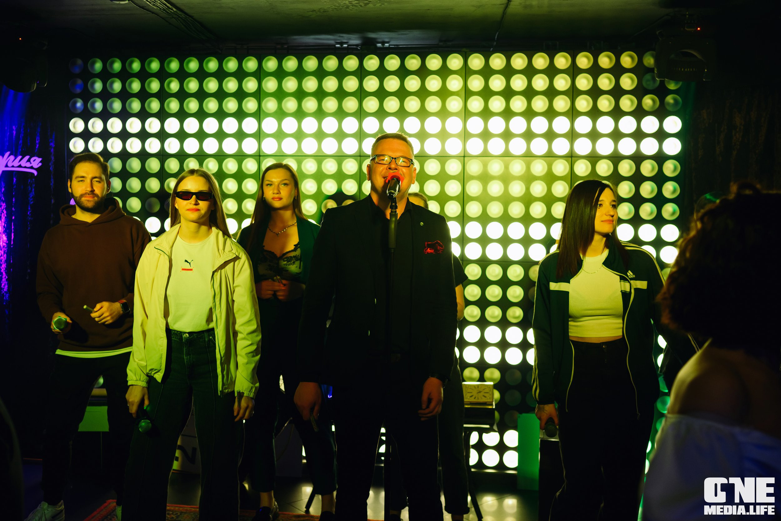 Фоторепортаж из караоке-клуба Эйфория. One Media Life: фоторепортажи, фотоотчеты с мероприятий и заведений
