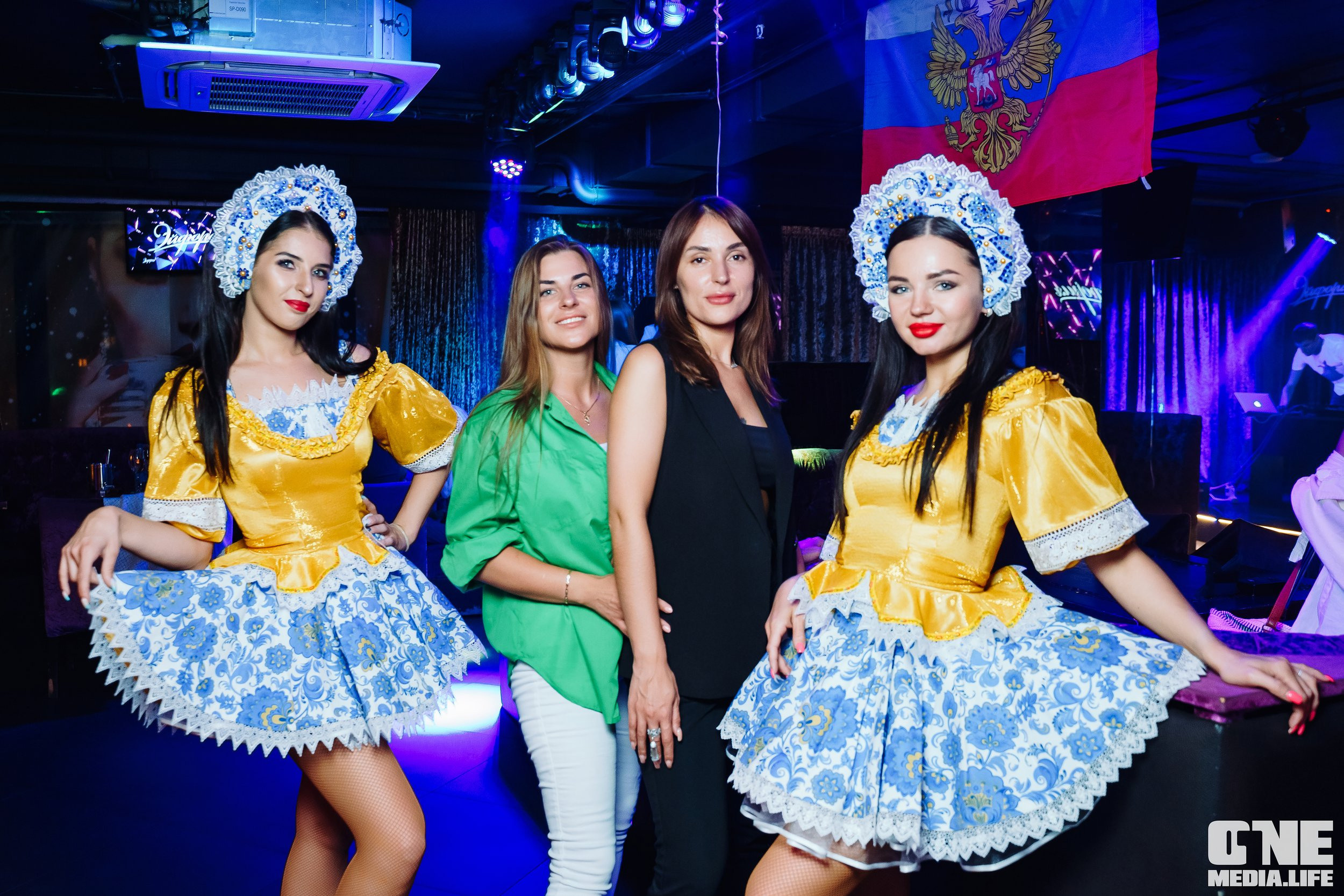 Фотоотчет из караоке-клуба Эйфория. One Media Life: фоторепортажи, фотоотчеты с мероприятий и заведений