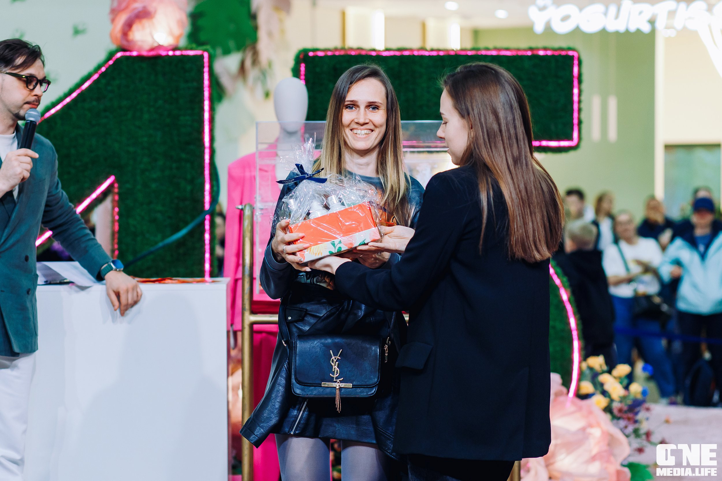 Фоторепортаж из ТРЦ Европа. One Media Life: фоторепортажи, фотоотчеты с мероприятий и заведений