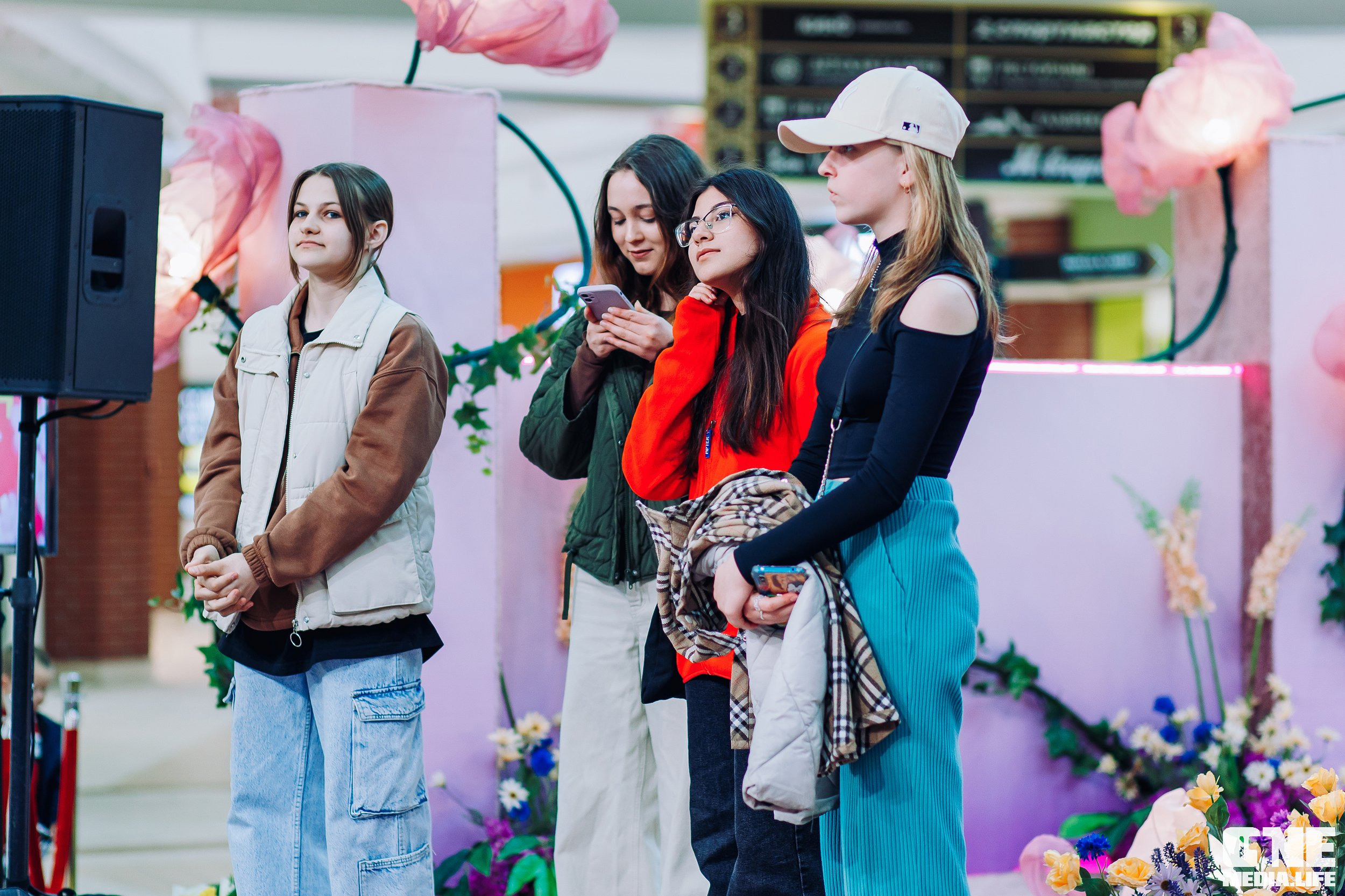 Фоторепортаж из ТРЦ Европа. One Media Life: фоторепортажи, фотоотчеты с мероприятий и заведений