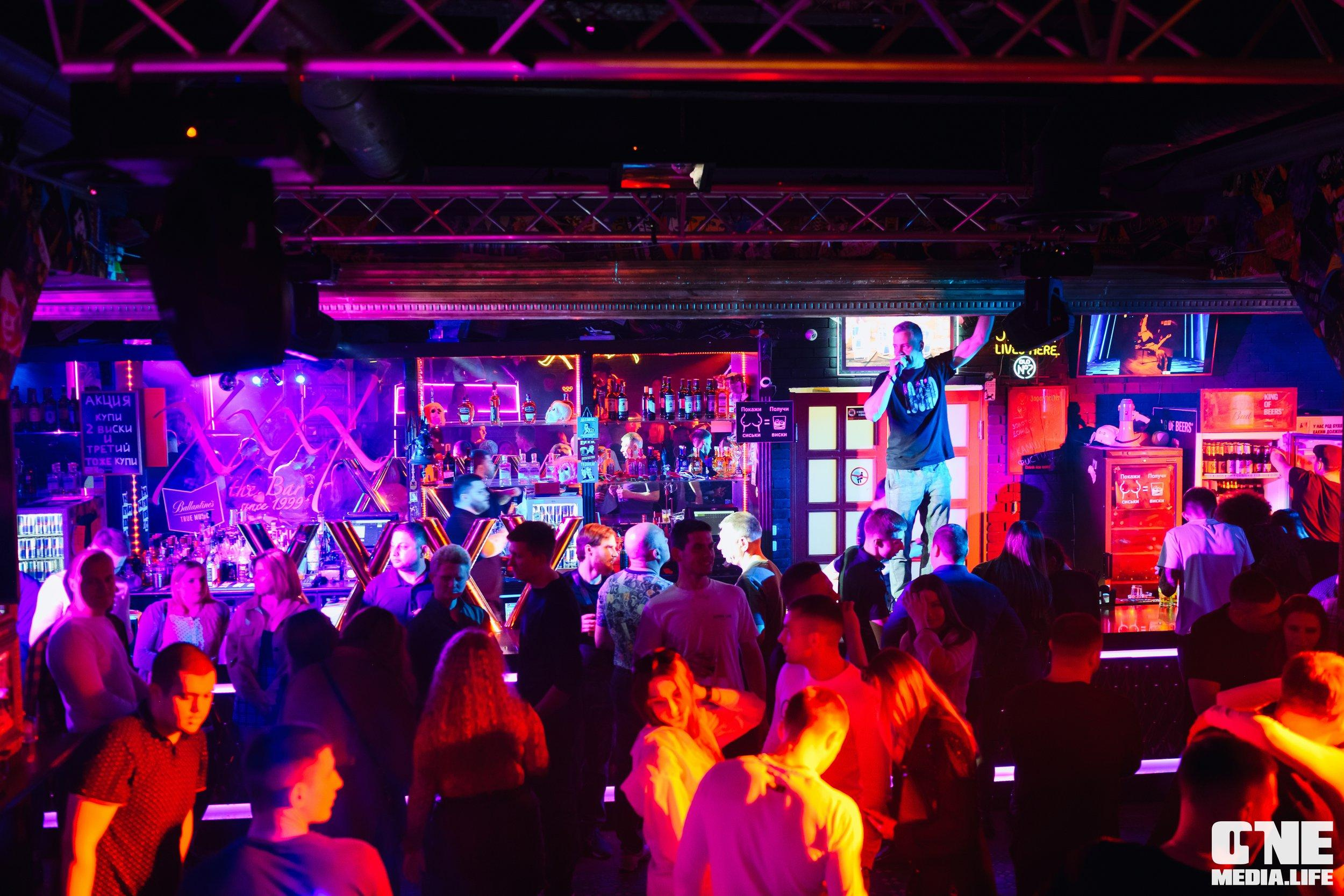 Фоторепортаж из караоке-клуба Эйфория. One Media Life: фоторепортажи, фотоотчеты с мероприятий и заведений
