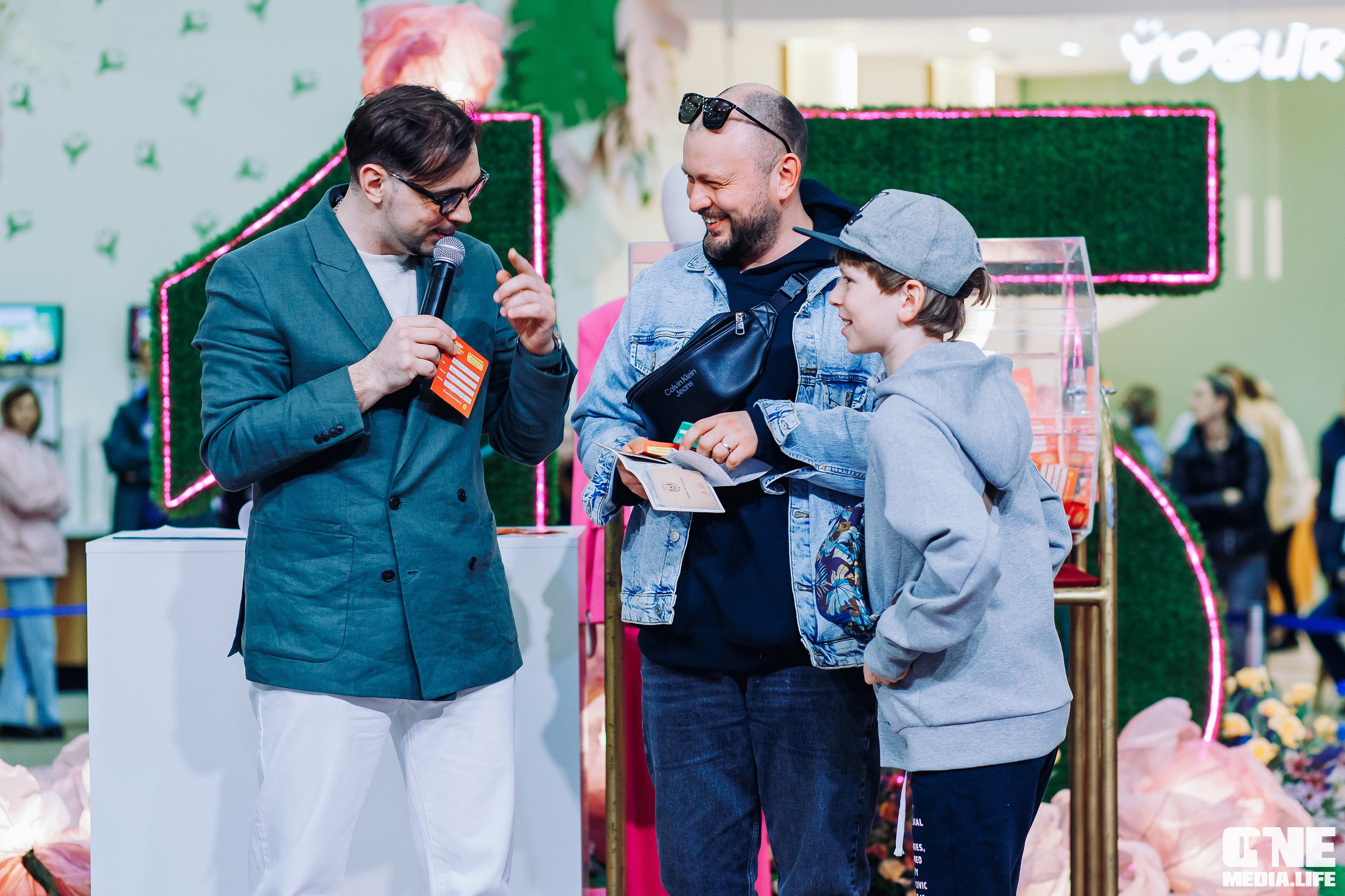 Фоторепортаж из ТРЦ Европа. One Media Life: фоторепортажи, фотоотчеты с мероприятий и заведений