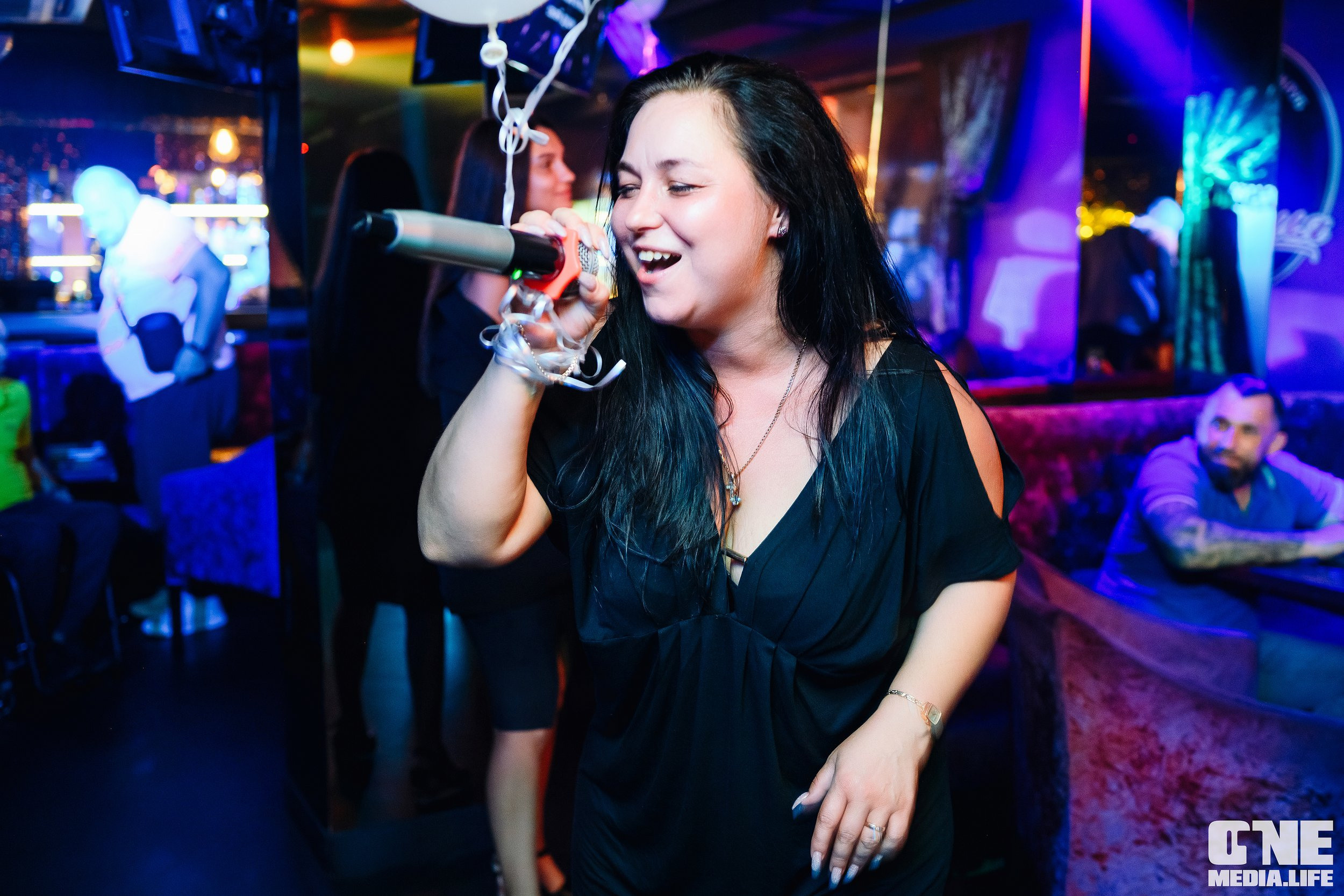 Фоторепортаж из караоке-клуба Эйфория. One Media Life: фоторепортажи, фотоотчеты с мероприятий и заведений