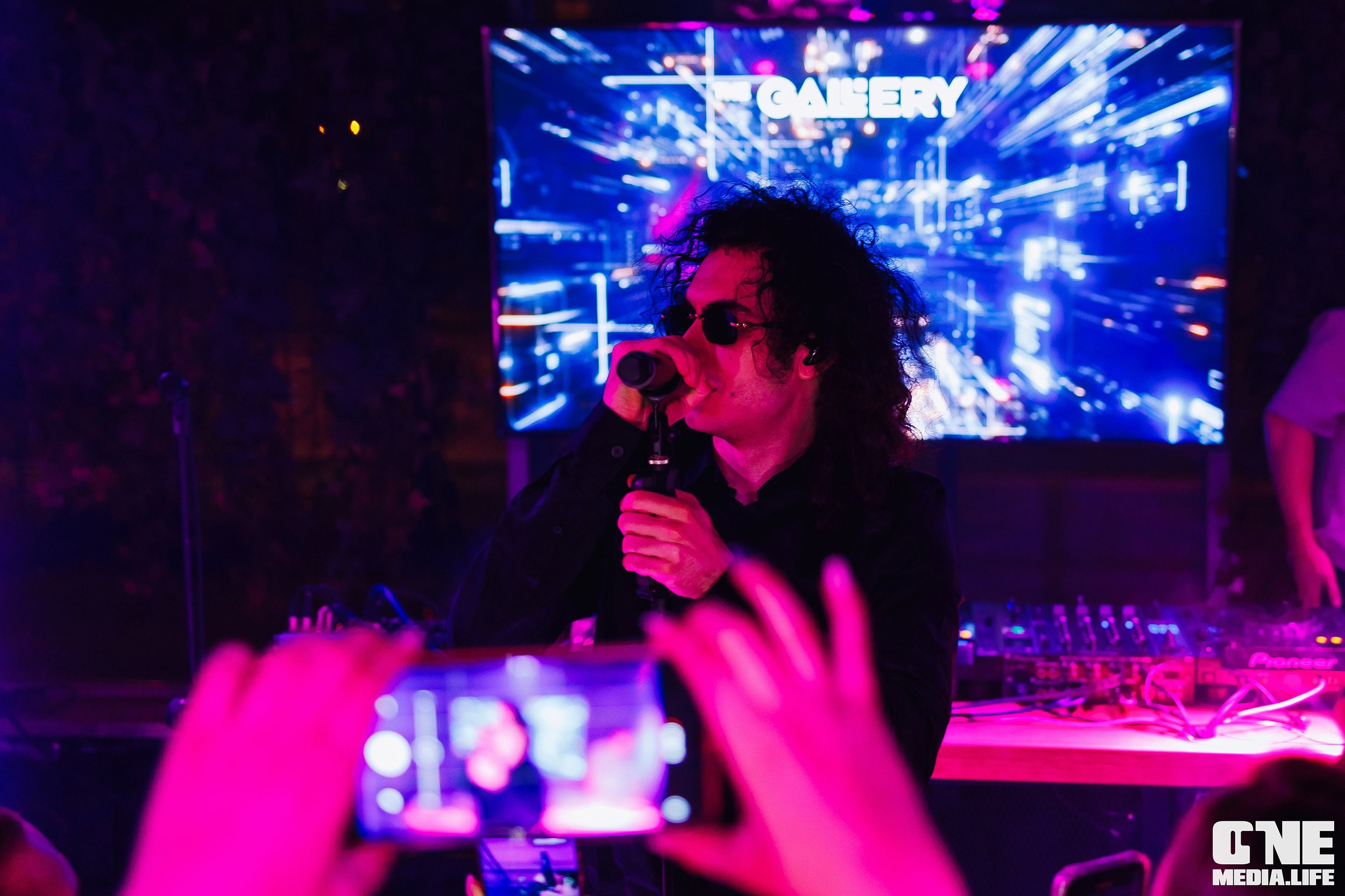 Клубный концерт в Галерее: КОСТА ЛАКОСТА. One Media Life: фоторепортажи, фотоотчеты с мероприятий и заведений