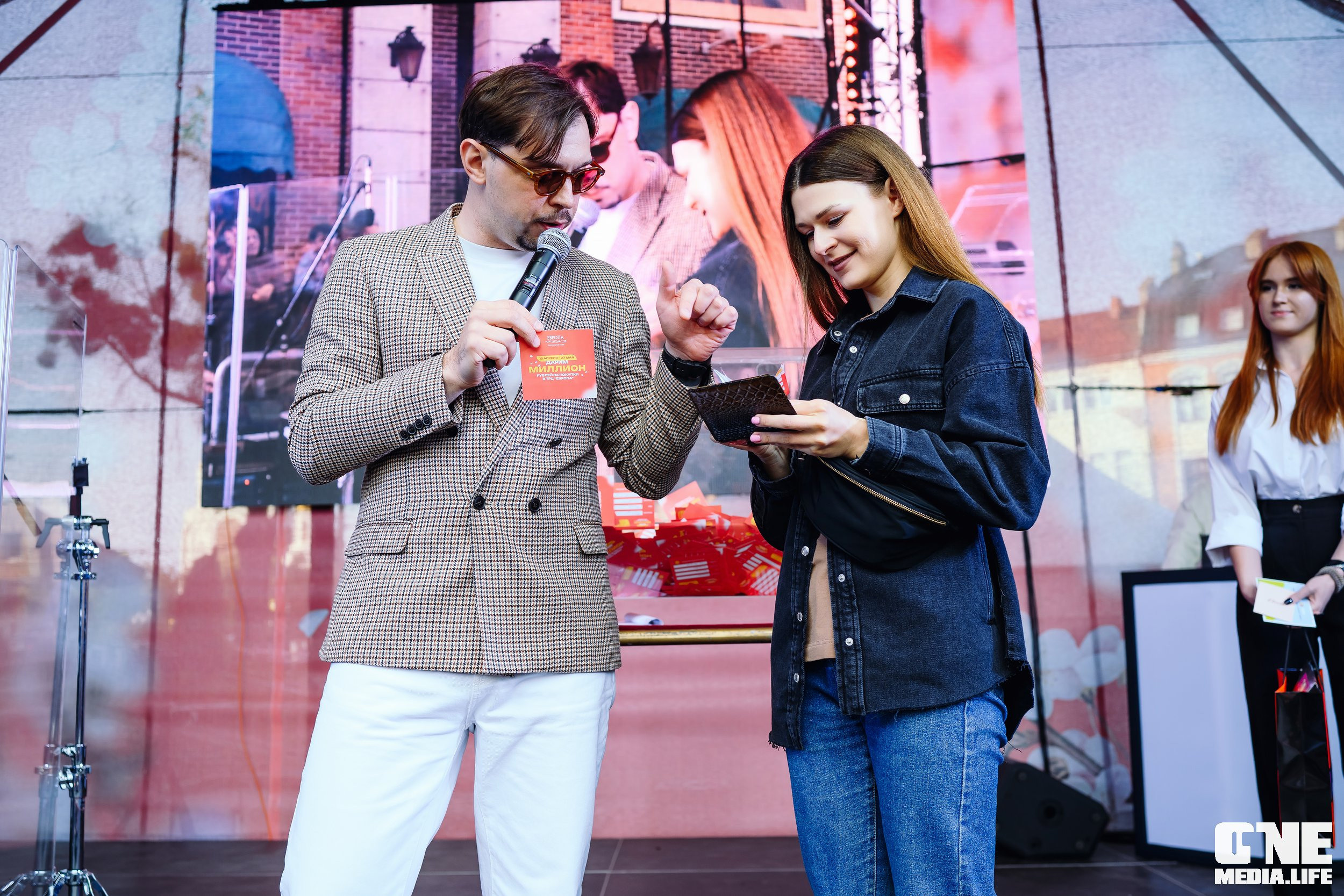 Фоторепортаж с 15-ти летия ТРЦ Европа. One Media Life: фоторепортажи, фотоотчеты с мероприятий и заведений