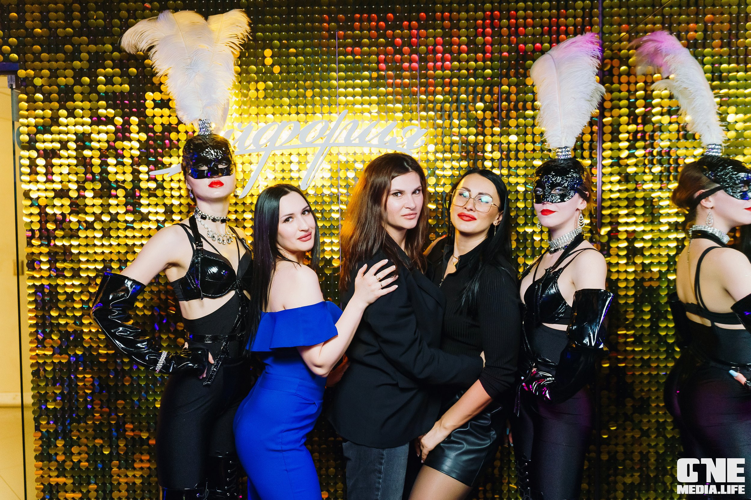 Фоторепортаж из караоке-клуба Эйфория. One Media Life: фоторепортажи, фотоотчеты с мероприятий и заведений