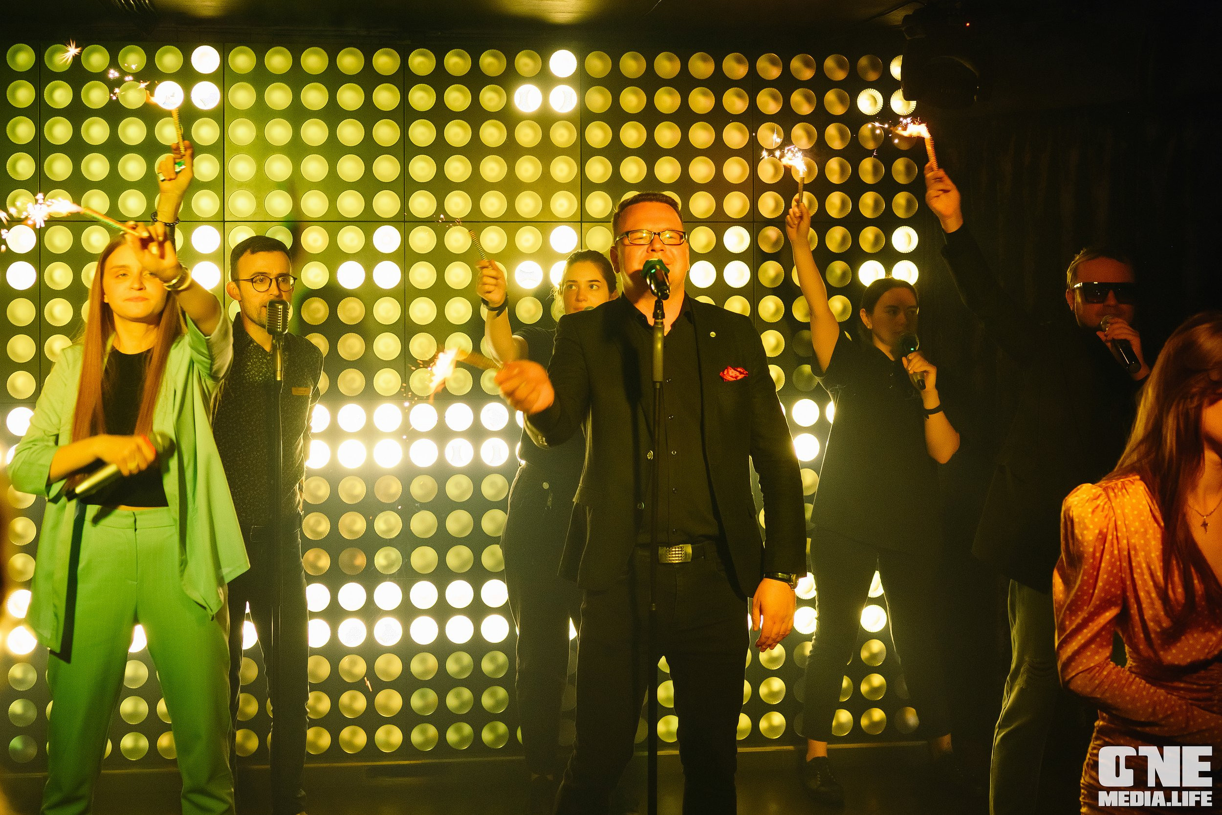 Фоторепортаж из караоке-клуба Эйфория. One Media Life: фоторепортажи, фотоотчеты с мероприятий и заведений