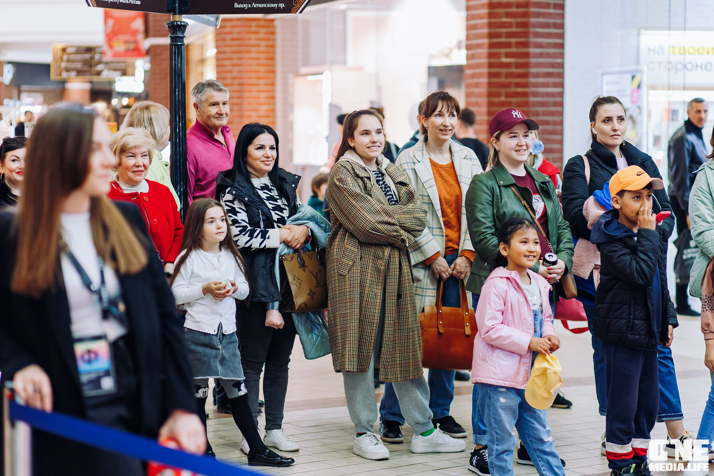 Фоторепортаж из ТРЦ Европа. One Media Life: фоторепортажи, фотоотчеты с мероприятий и заведений