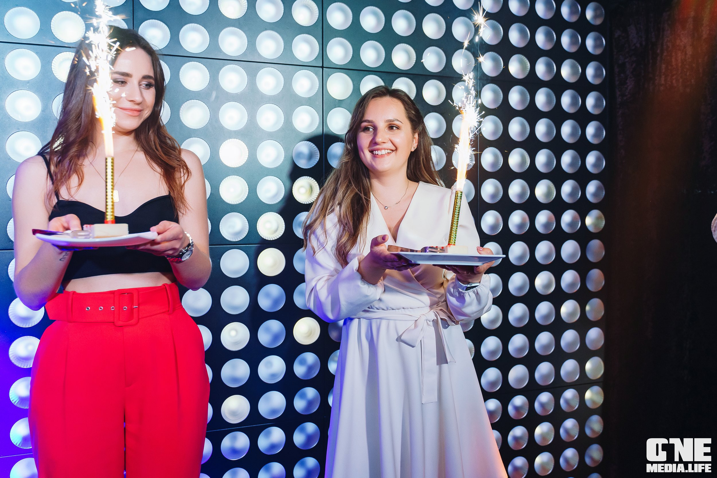 Фоторепортаж из караоке-клуба Эйфория. One Media Life: фоторепортажи, фотоотчеты с мероприятий и заведений