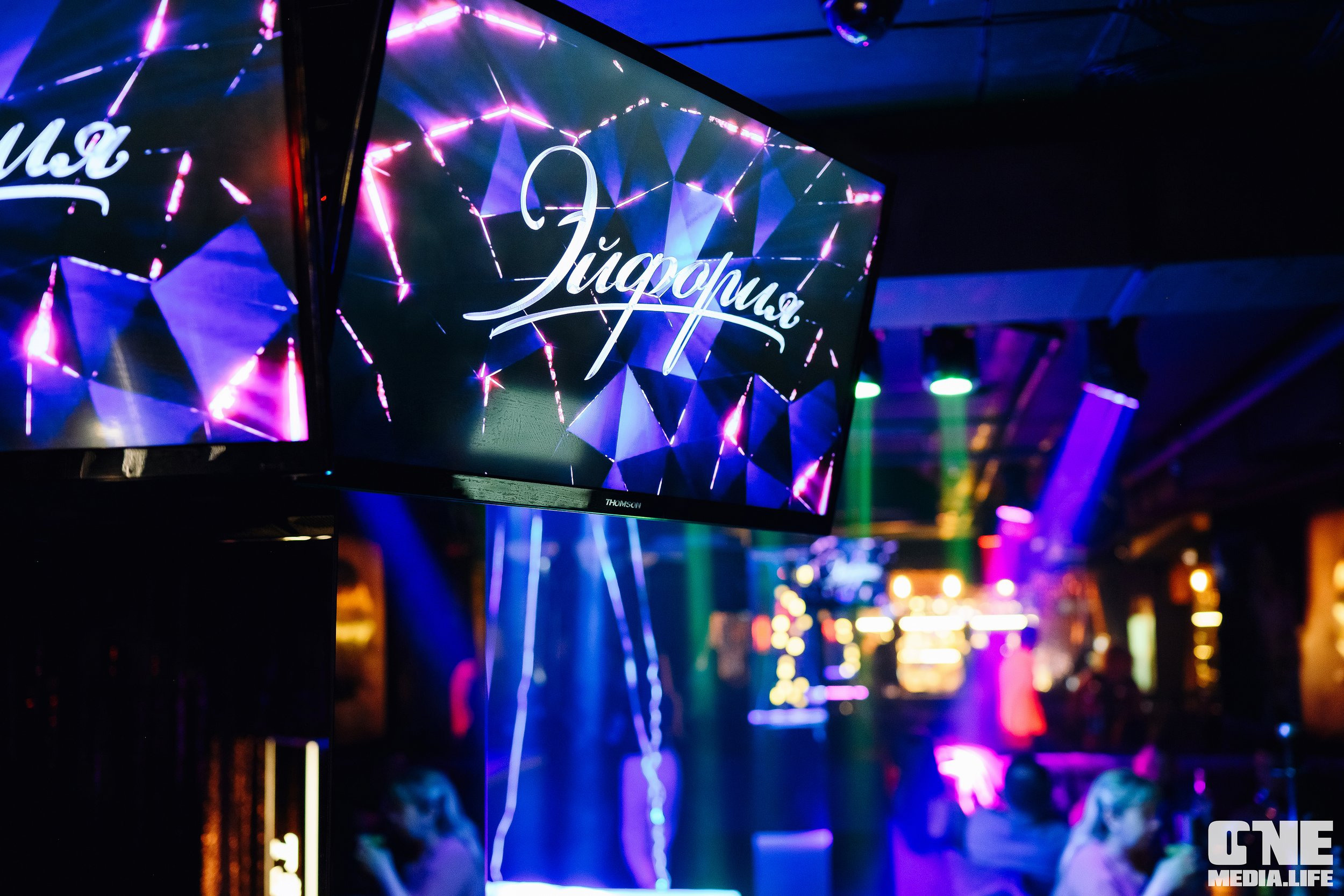 Фоторепортаж из караоке-клуба Эйфория. One Media Life: фоторепортажи, фотоотчеты с мероприятий и заведений