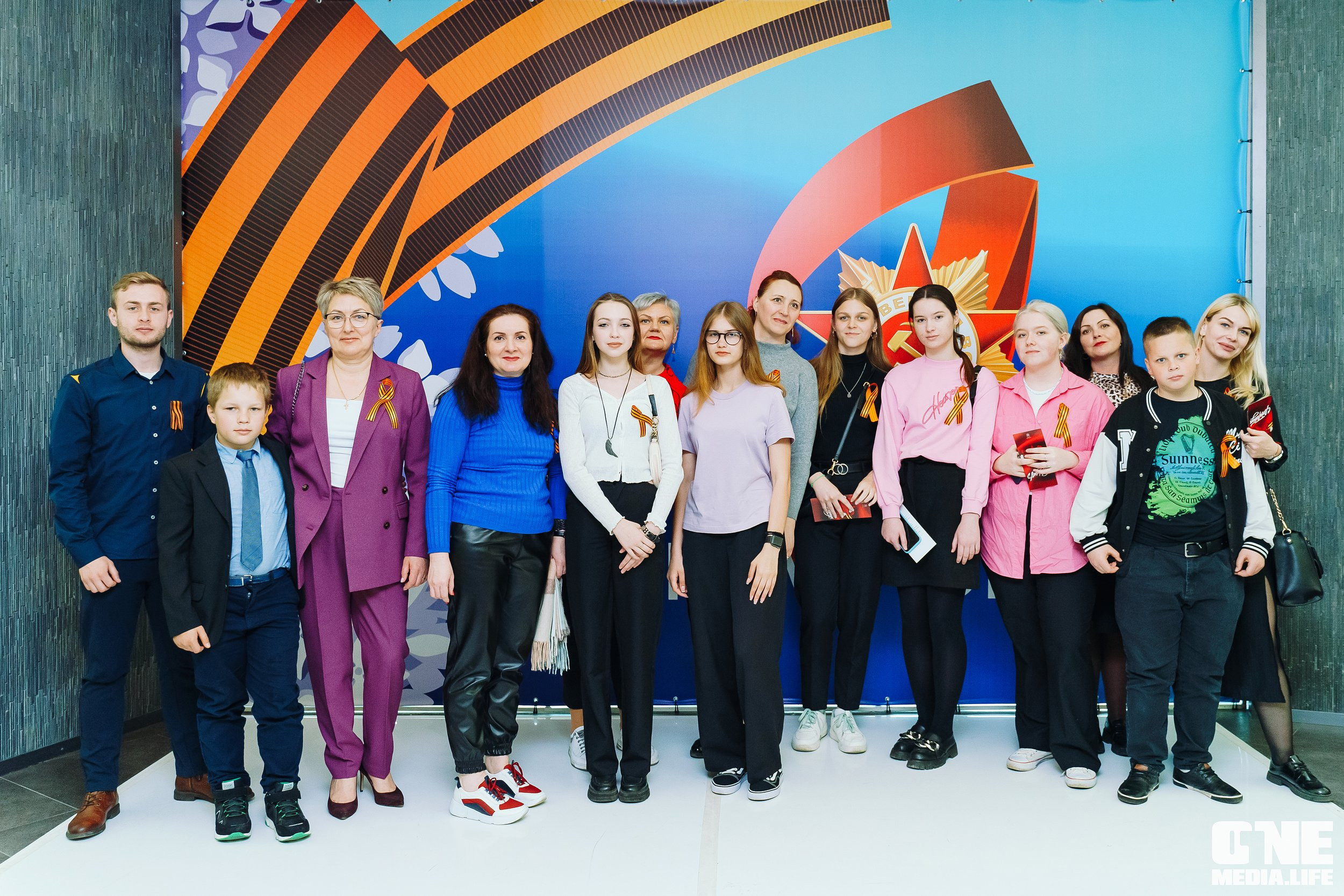 Праздничный концерт «День великой Победы» в Янтарь Холле. One Media Life: фоторепортажи, фотоотчеты с мероприятий и заведений