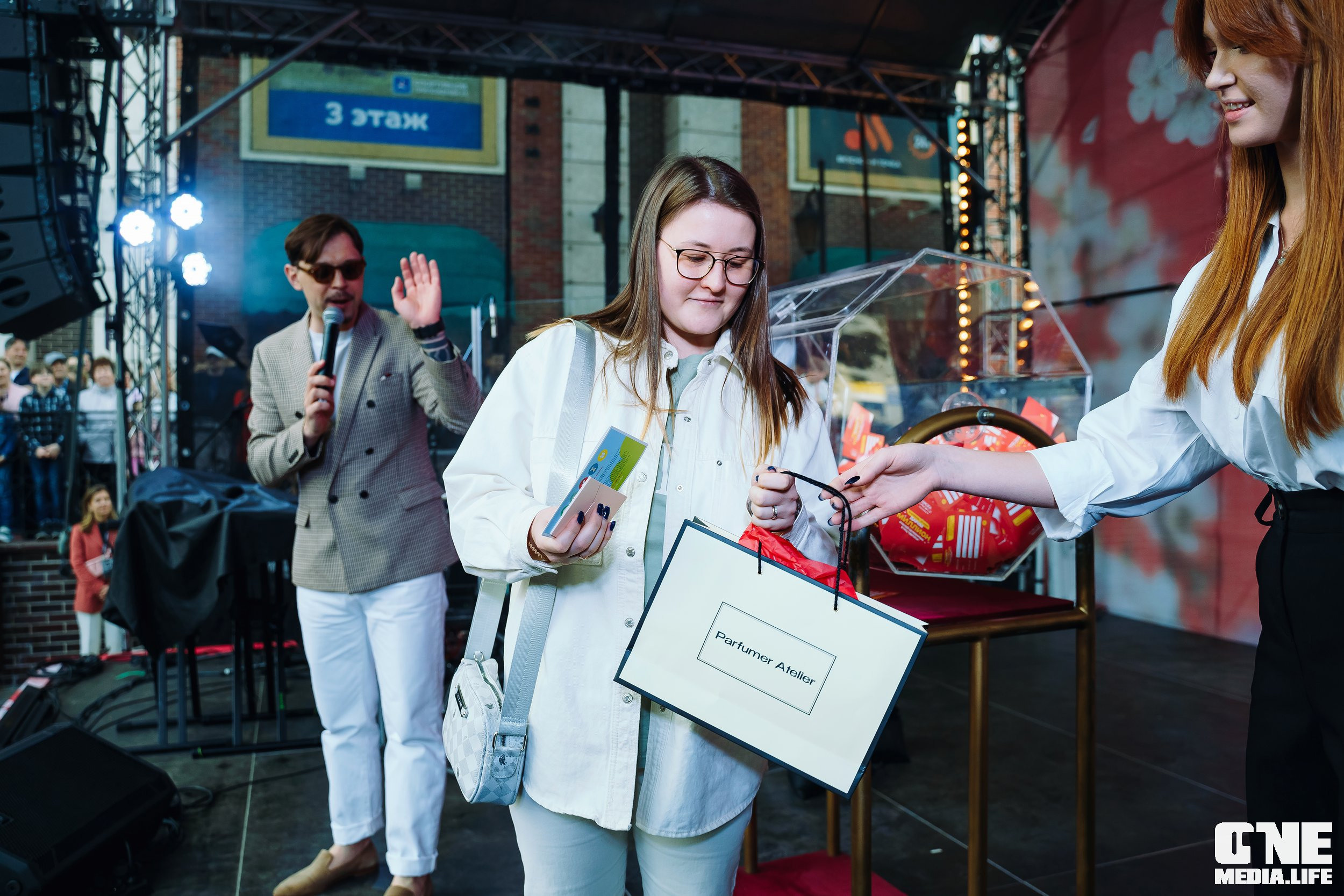 Фоторепортаж с 15-ти летия ТРЦ Европа. One Media Life: фоторепортажи, фотоотчеты с мероприятий и заведений