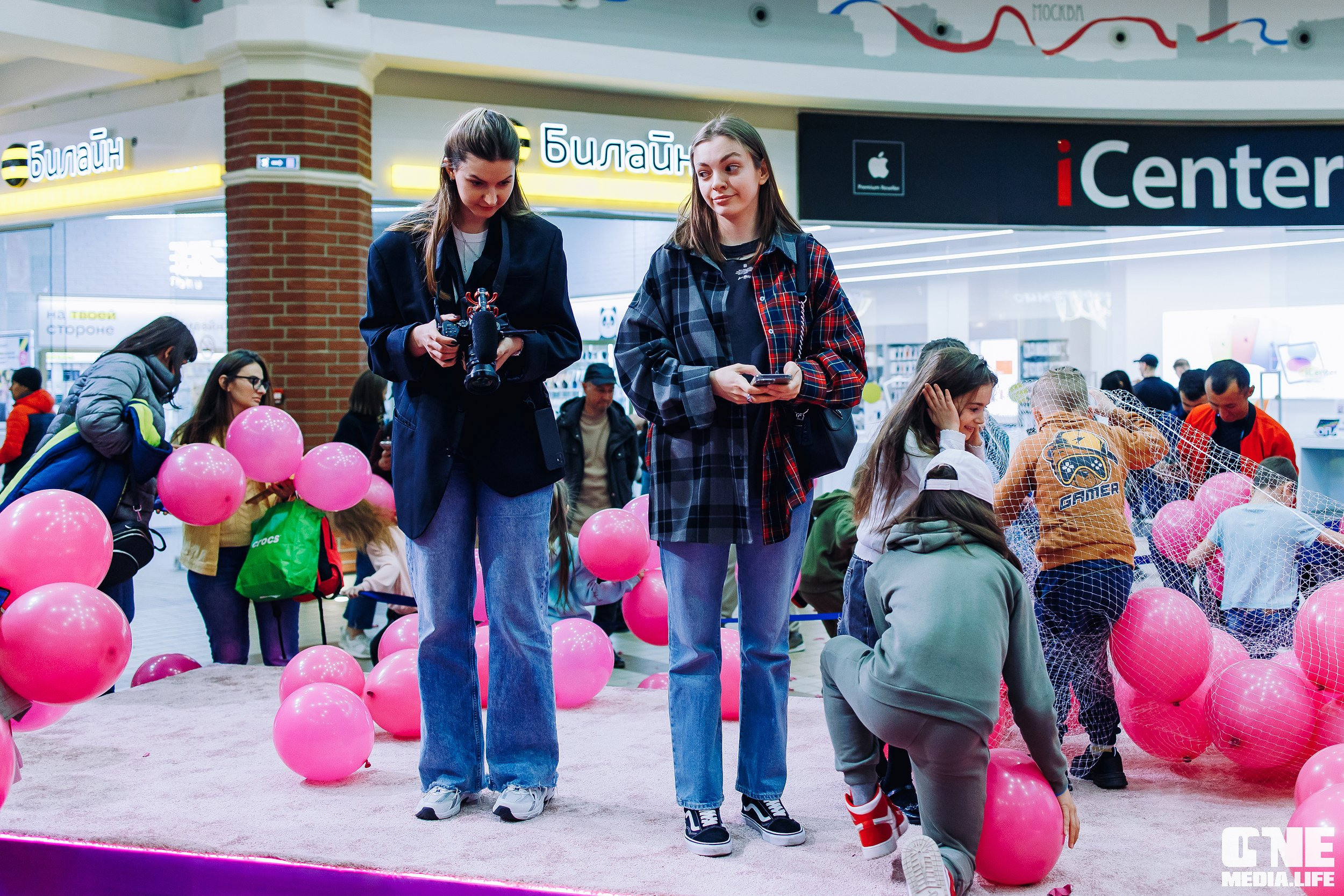 Фоторепортаж из ТРЦ Европа. One Media Life: фоторепортажи, фотоотчеты с мероприятий и заведений