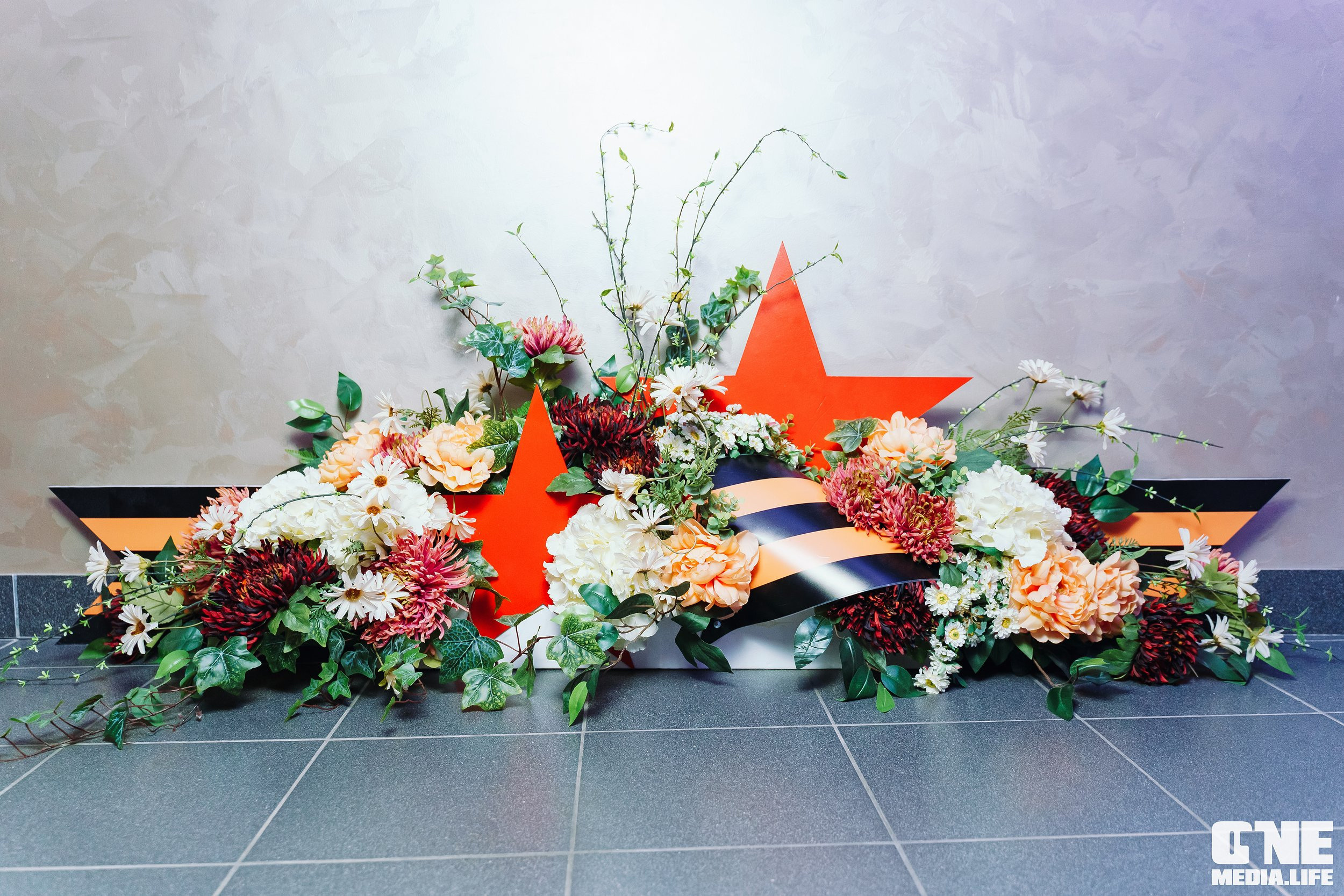 Праздничный концерт «День великой Победы» в Янтарь Холле. One Media Life: фоторепортажи, фотоотчеты с мероприятий и заведений