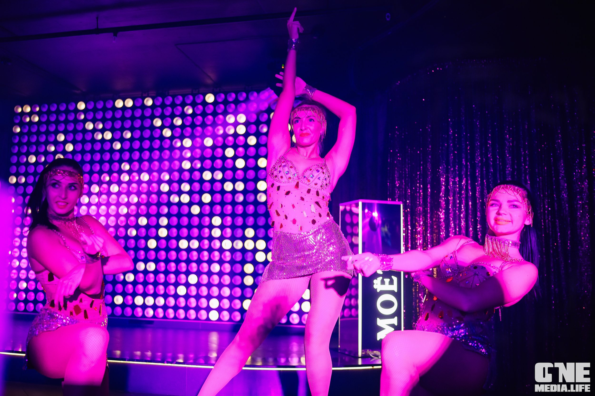 Фоторепортаж из караоке-клуба Эйфория. One Media Life: фоторепортажи, фотоотчеты с мероприятий и заведений