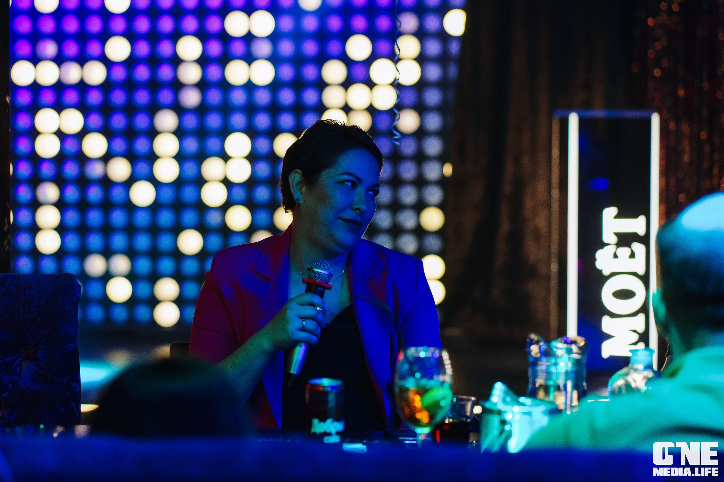 Фоторепортаж из караоке-клуба Эйфория. One Media Life: фоторепортажи, фотоотчеты с мероприятий и заведений