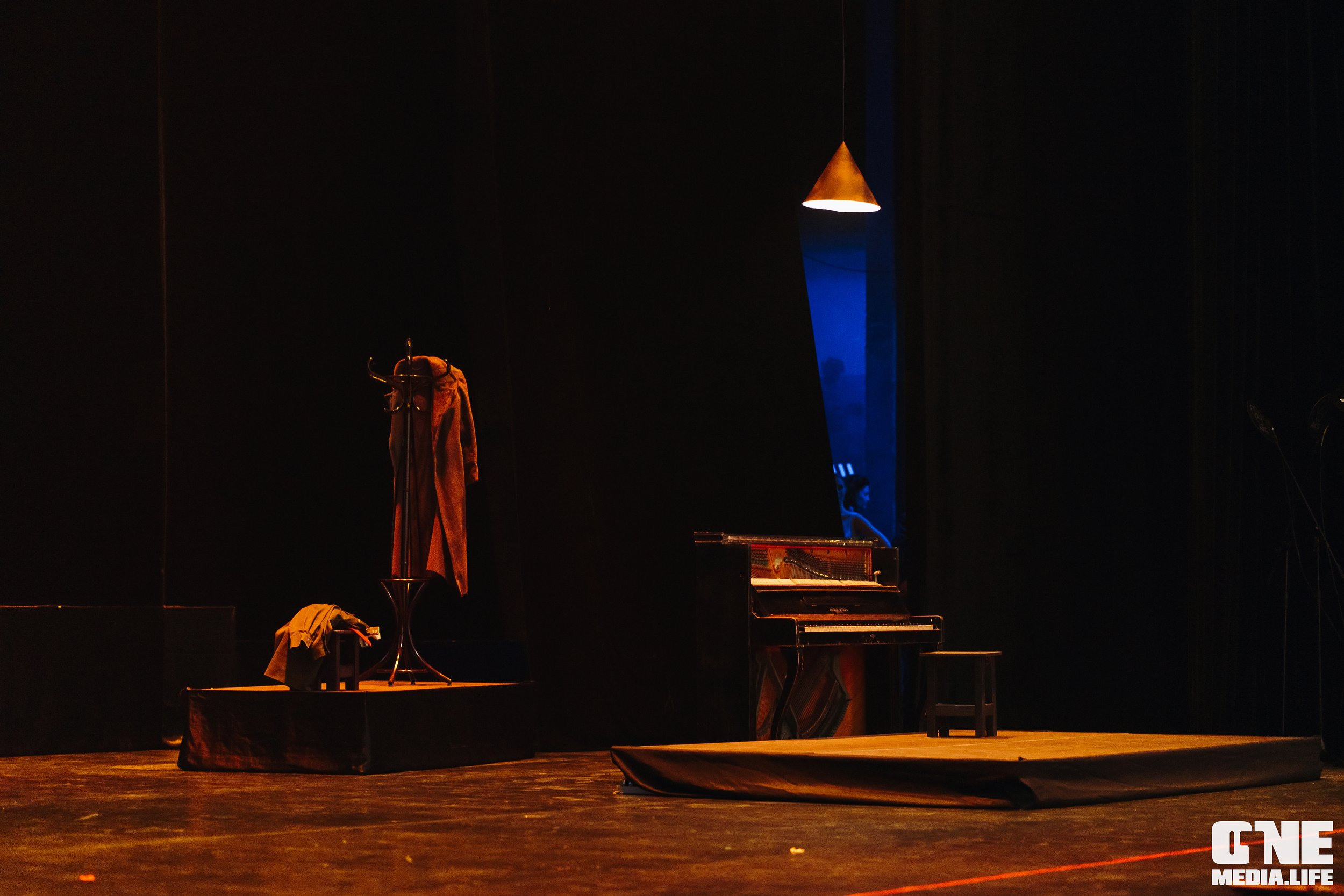 Праздничный концерт «День великой Победы» в Янтарь Холле. One Media Life: фоторепортажи, фотоотчеты с мероприятий и заведений