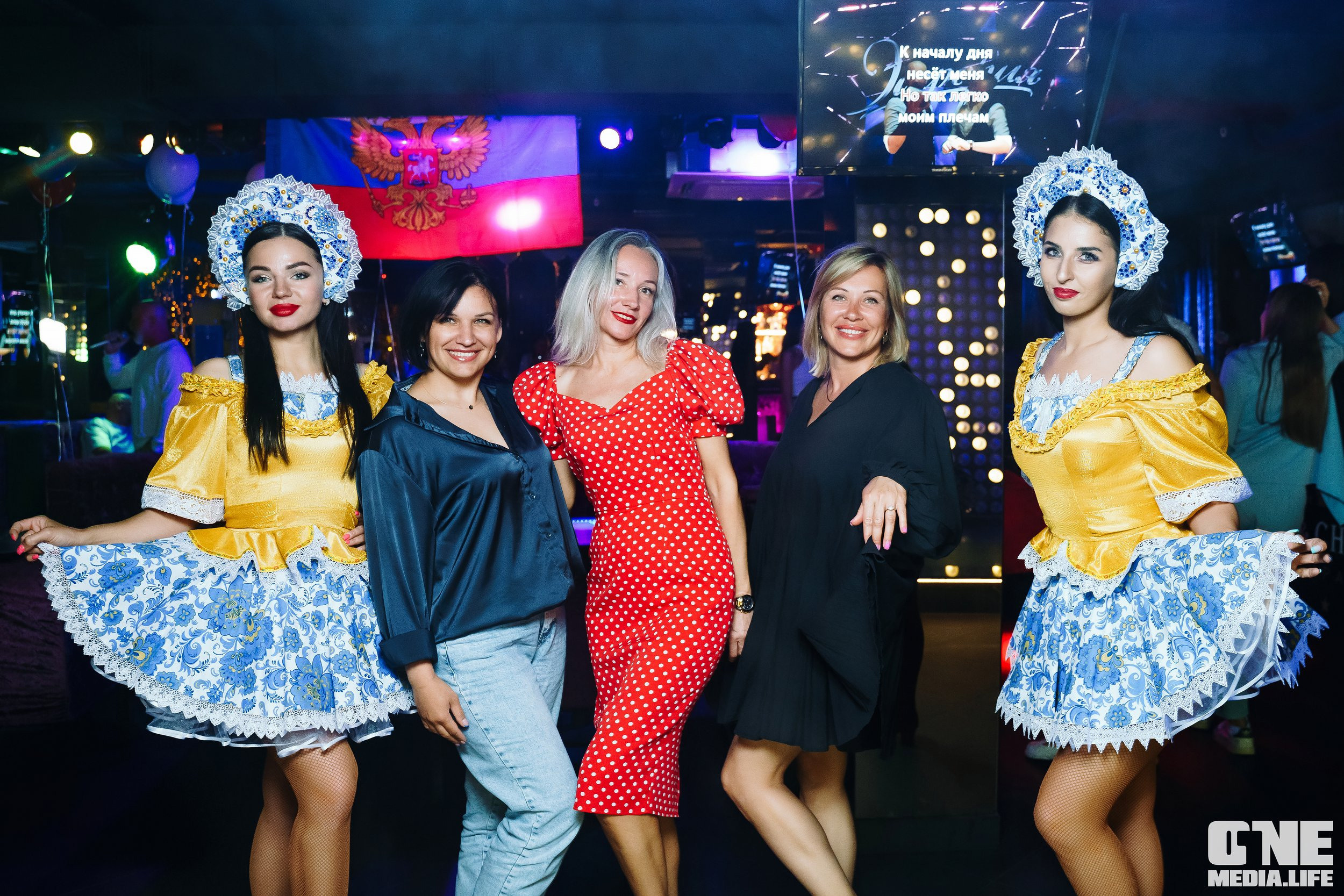 Фотоотчет из караоке-клуба Эйфория. One Media Life: фоторепортажи, фотоотчеты с мероприятий и заведений