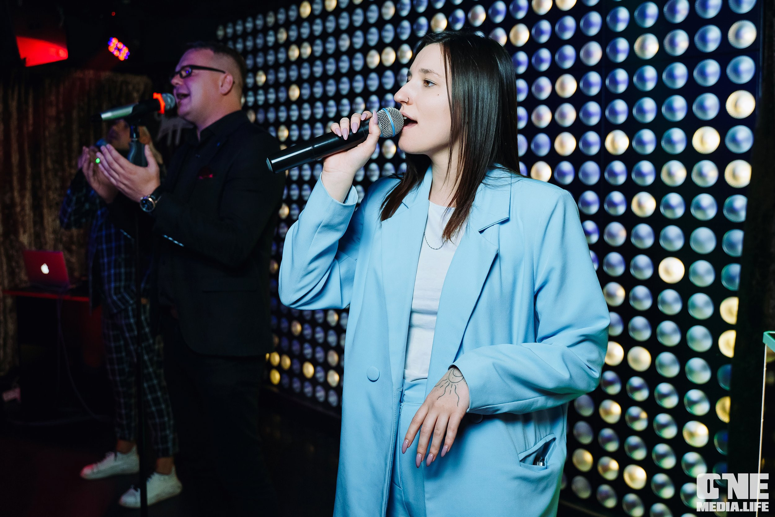 Фотоотчет из караоке-клуба Эйфория. One Media Life: фоторепортажи, фотоотчеты с мероприятий и заведений