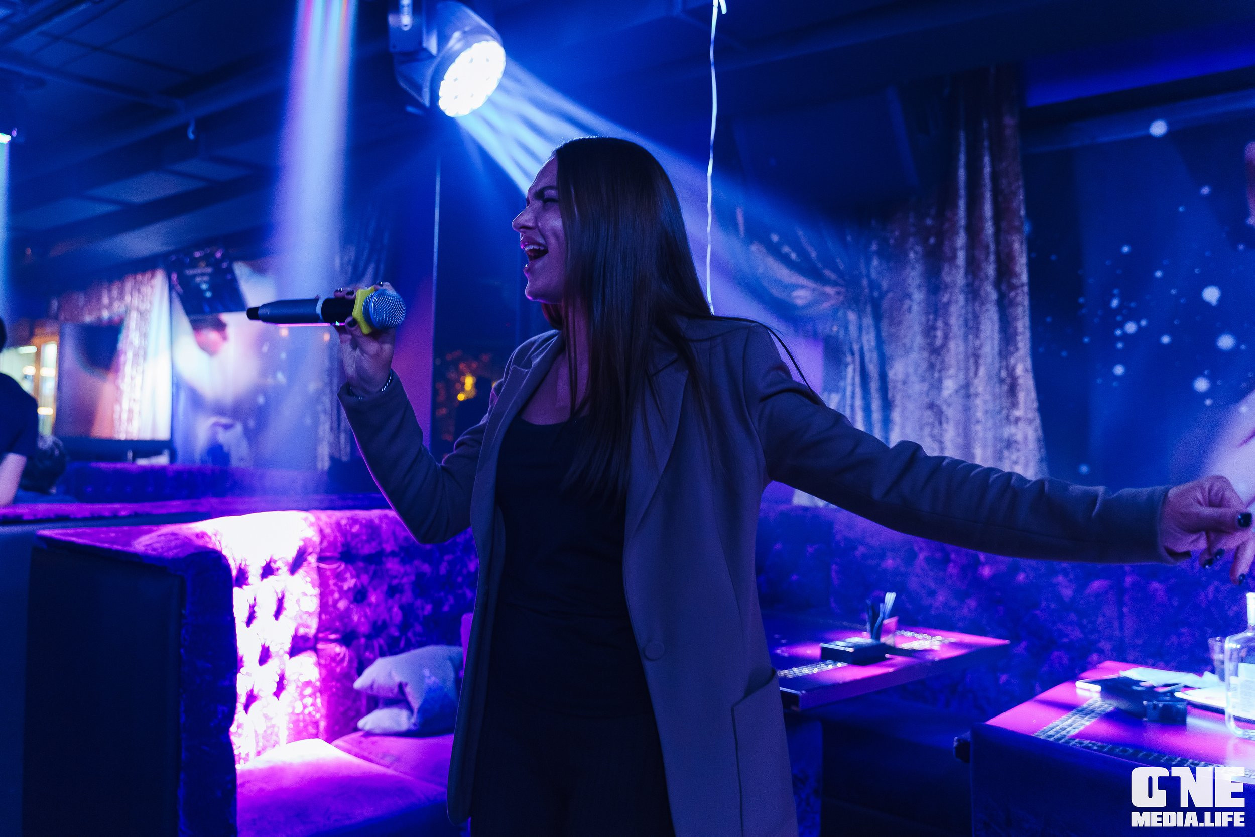 Фоторепортаж из караоке-клуба Эйфория. One Media Life: фоторепортажи, фотоотчеты с мероприятий и заведений