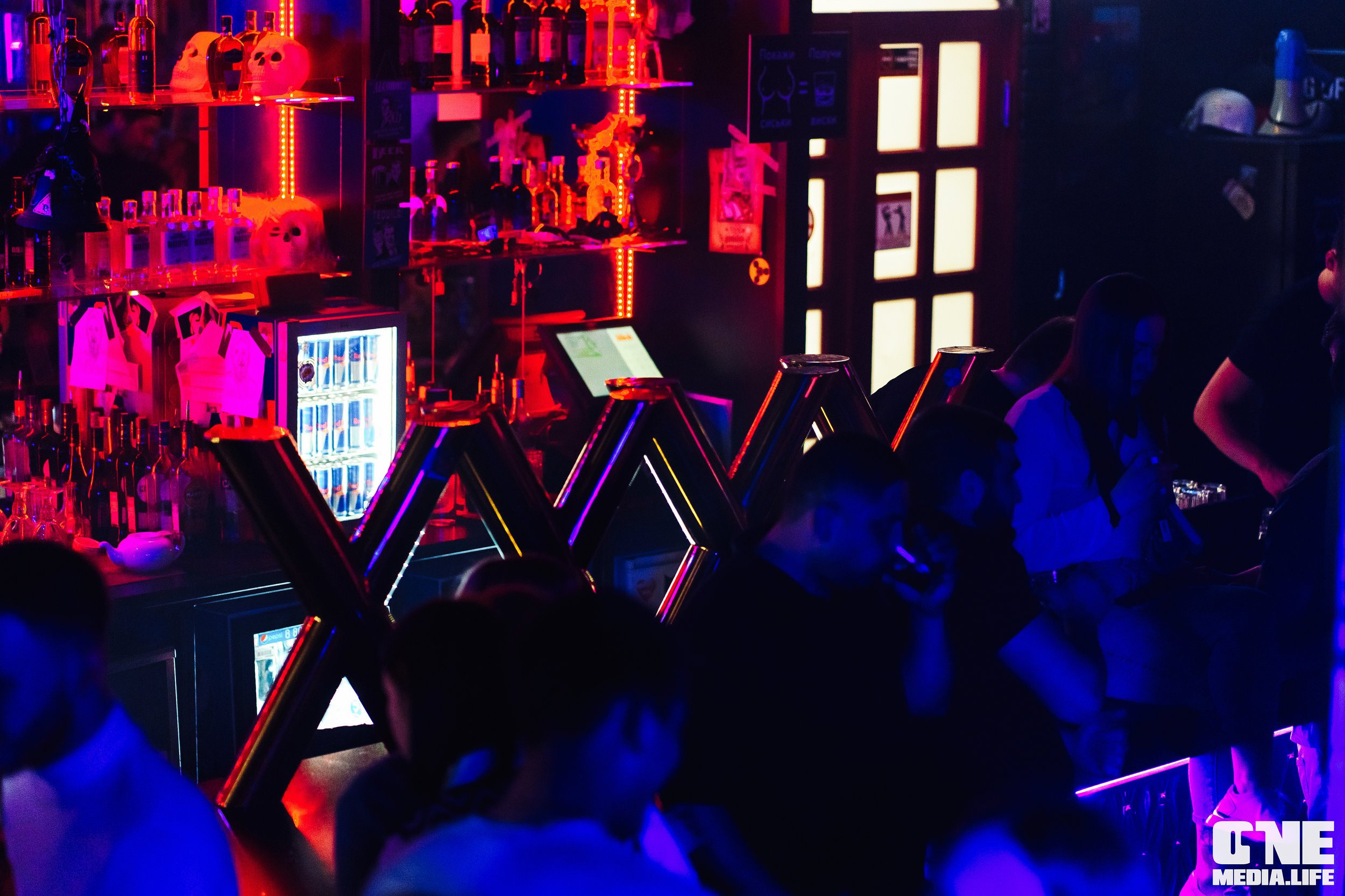 Фоторепортаж из караоке-клуба Эйфория. One Media Life: фоторепортажи, фотоотчеты с мероприятий и заведений