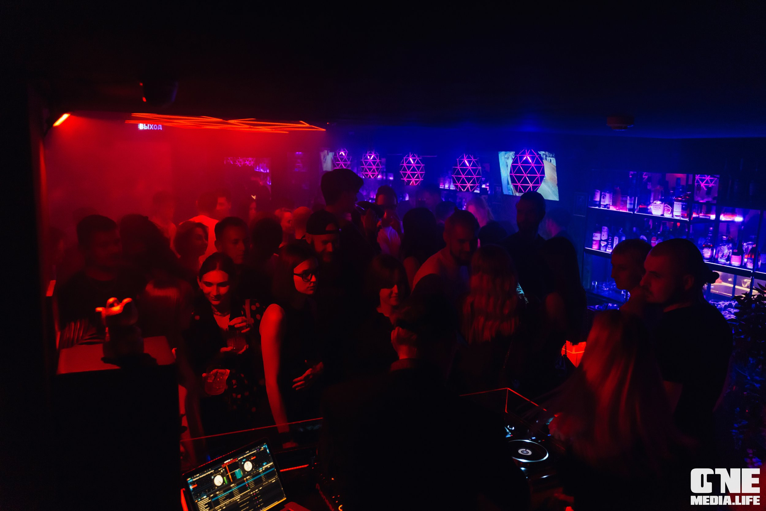 Антон Севидов в SECRET Night Club. One Media Life: фоторепортажи, фотоотчеты с мероприятий и заведений