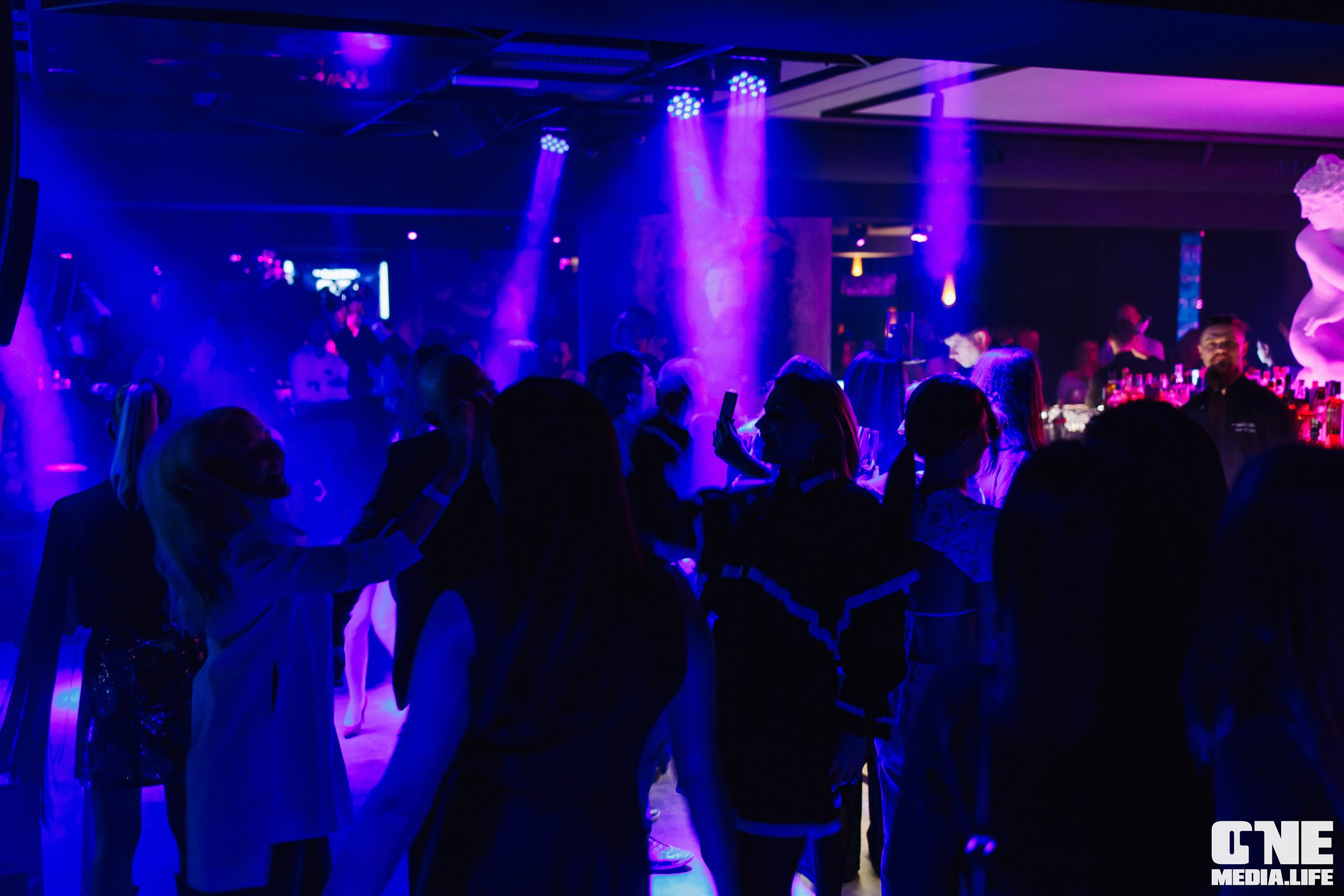 Клубный концерт в Галерее: КОСТА ЛАКОСТА. One Media Life: фоторепортажи, фотоотчеты с мероприятий и заведений