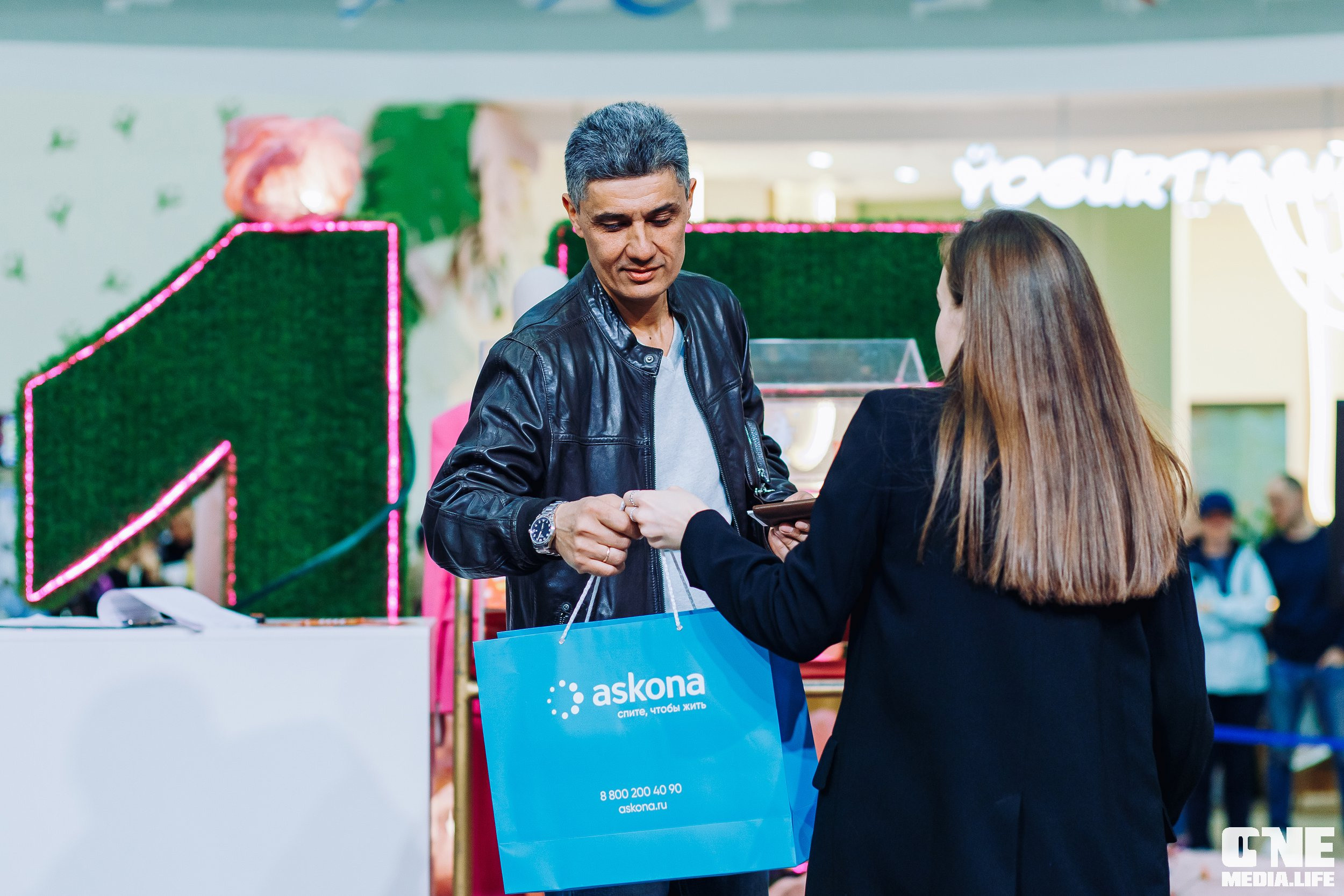 Фоторепортаж из ТРЦ Европа. One Media Life: фоторепортажи, фотоотчеты с мероприятий и заведений