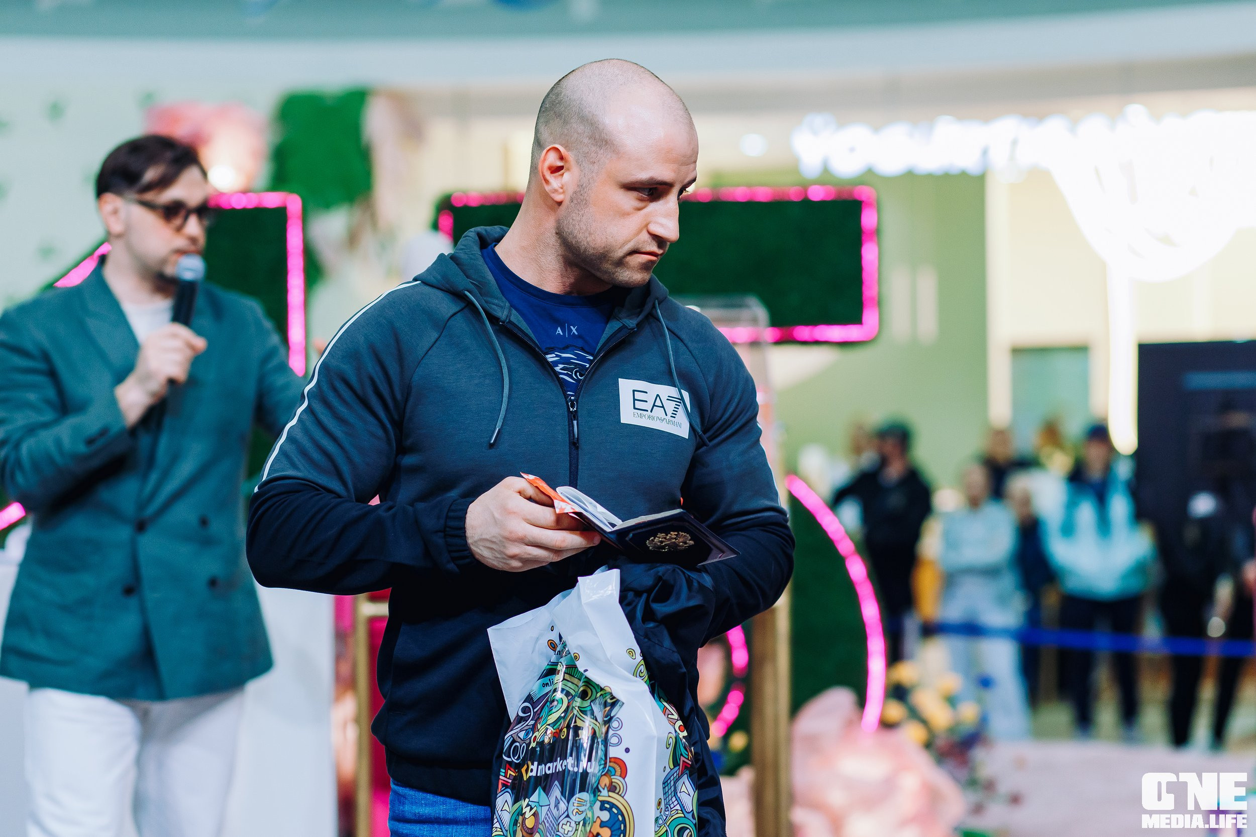 Фоторепортаж из ТРЦ Европа. One Media Life: фоторепортажи, фотоотчеты с мероприятий и заведений