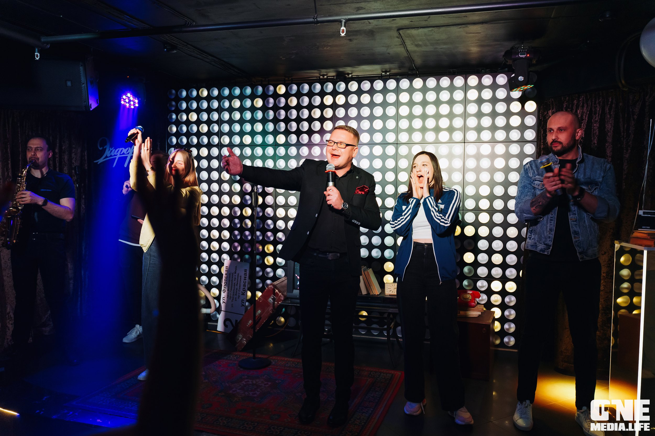 Фоторепортаж из караоке-клуба Эйфория. One Media Life: фоторепортажи, фотоотчеты с мероприятий и заведений