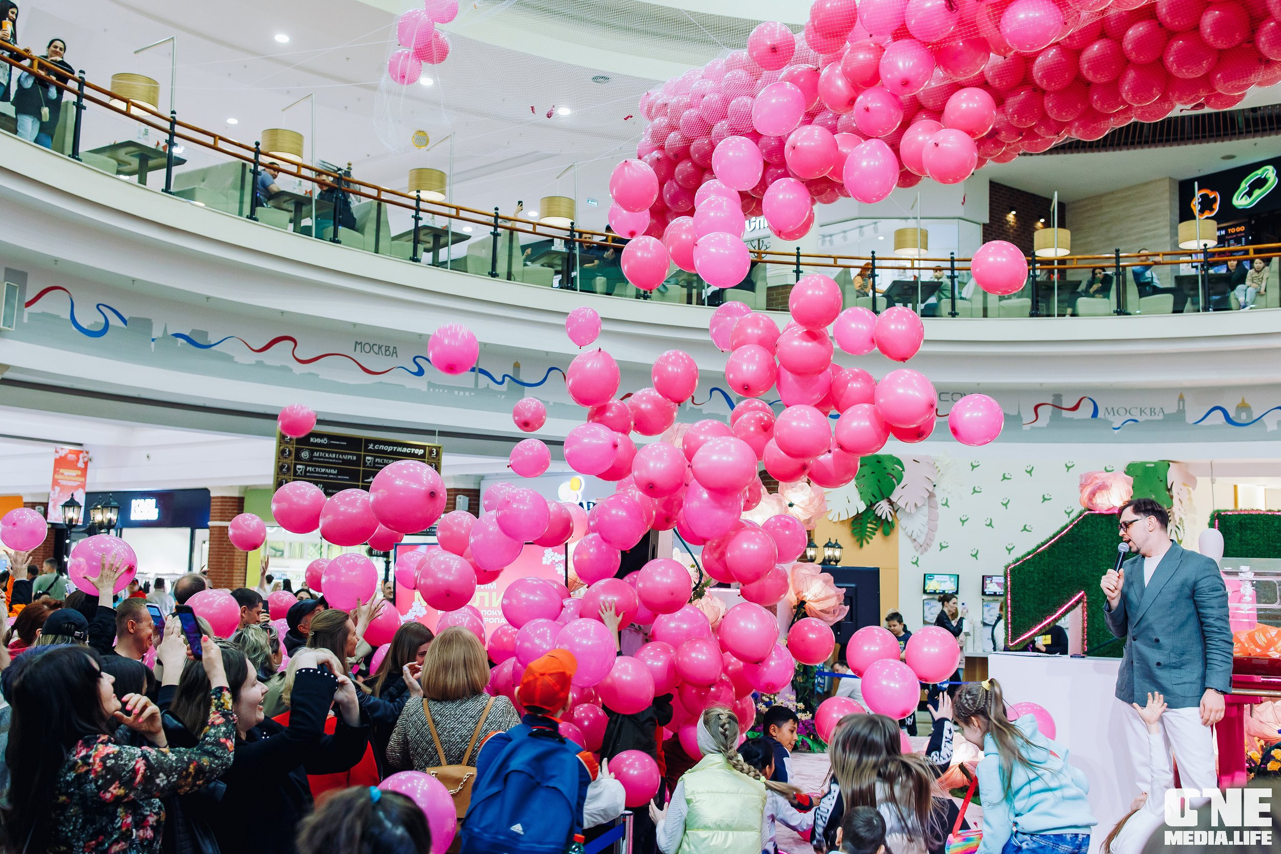 Фоторепортаж из ТРЦ Европа. One Media Life: фоторепортажи, фотоотчеты с мероприятий и заведений