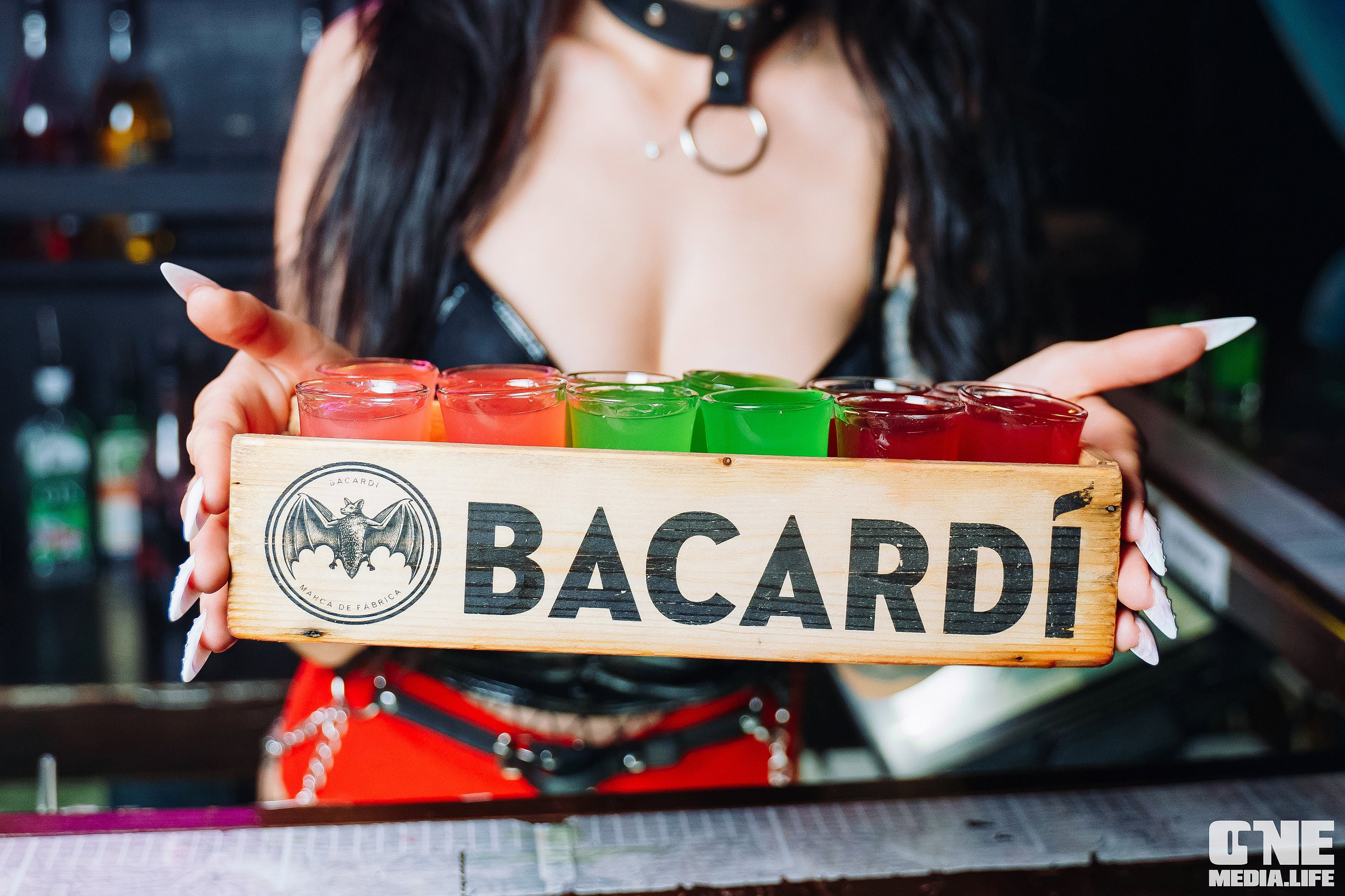 Фотоотчет из бара XxxX. One Media Life: фоторепортажи, фотоотчеты с мероприятий и заведений