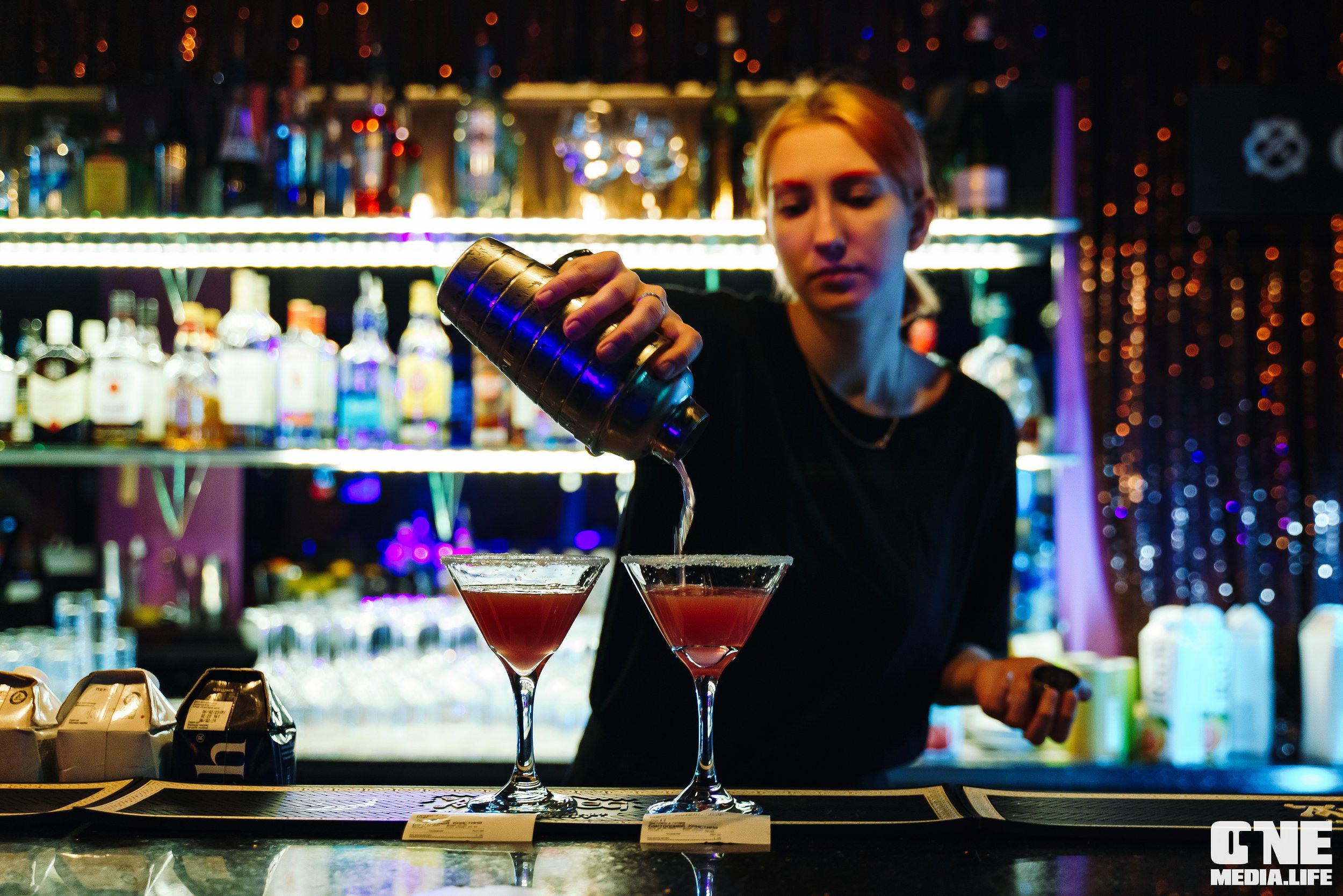 Фоторепортаж из караоке-клуба Эйфория. One Media Life: фоторепортажи, фотоотчеты с мероприятий и заведений