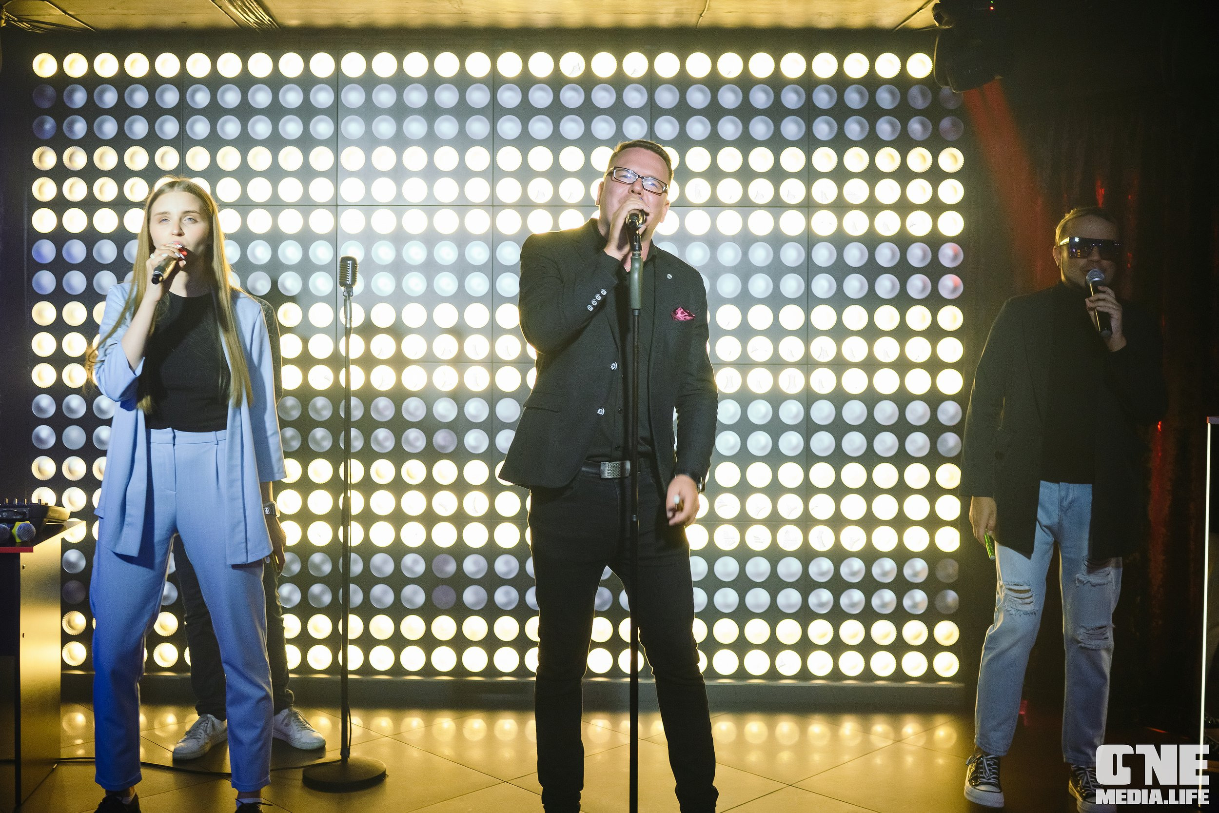 Фоторепортаж из караоке-клуба Эйфория. One Media Life: фоторепортажи, фотоотчеты с мероприятий и заведений