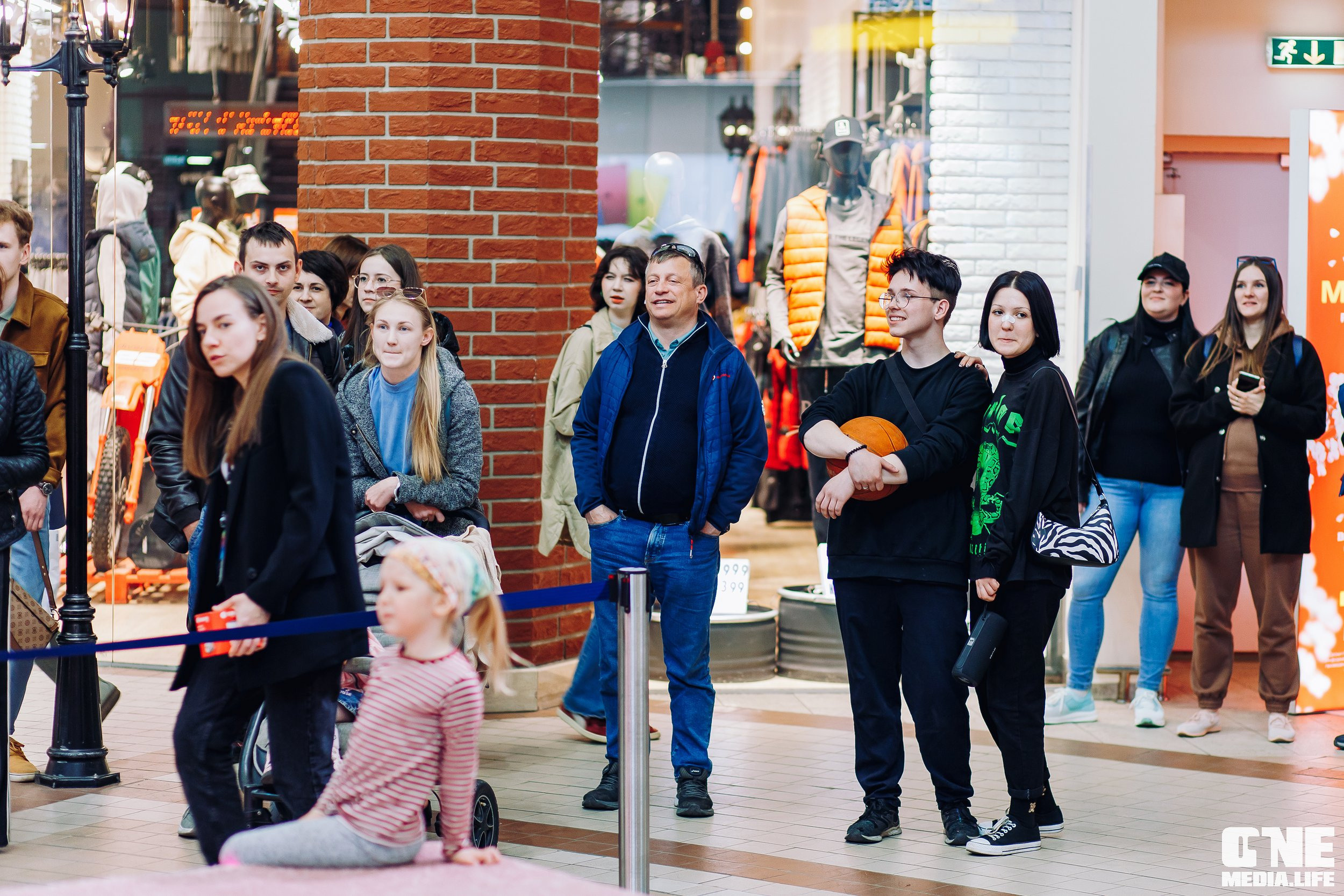 Фоторепортаж из ТРЦ Европа. One Media Life: фоторепортажи, фотоотчеты с мероприятий и заведений