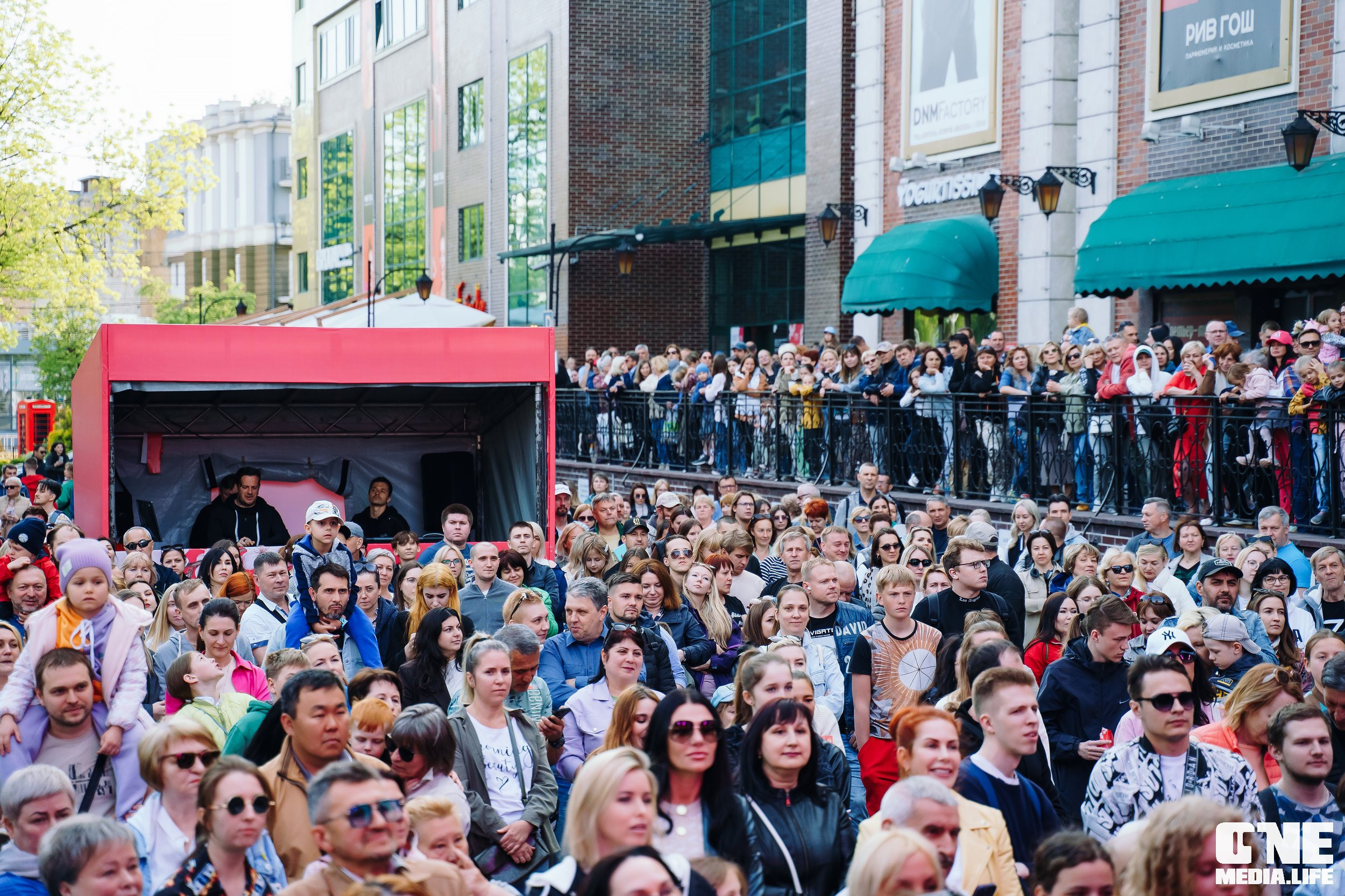 Фоторепортаж с 15-ти летия ТРЦ Европа. One Media Life: фоторепортажи, фотоотчеты с мероприятий и заведений