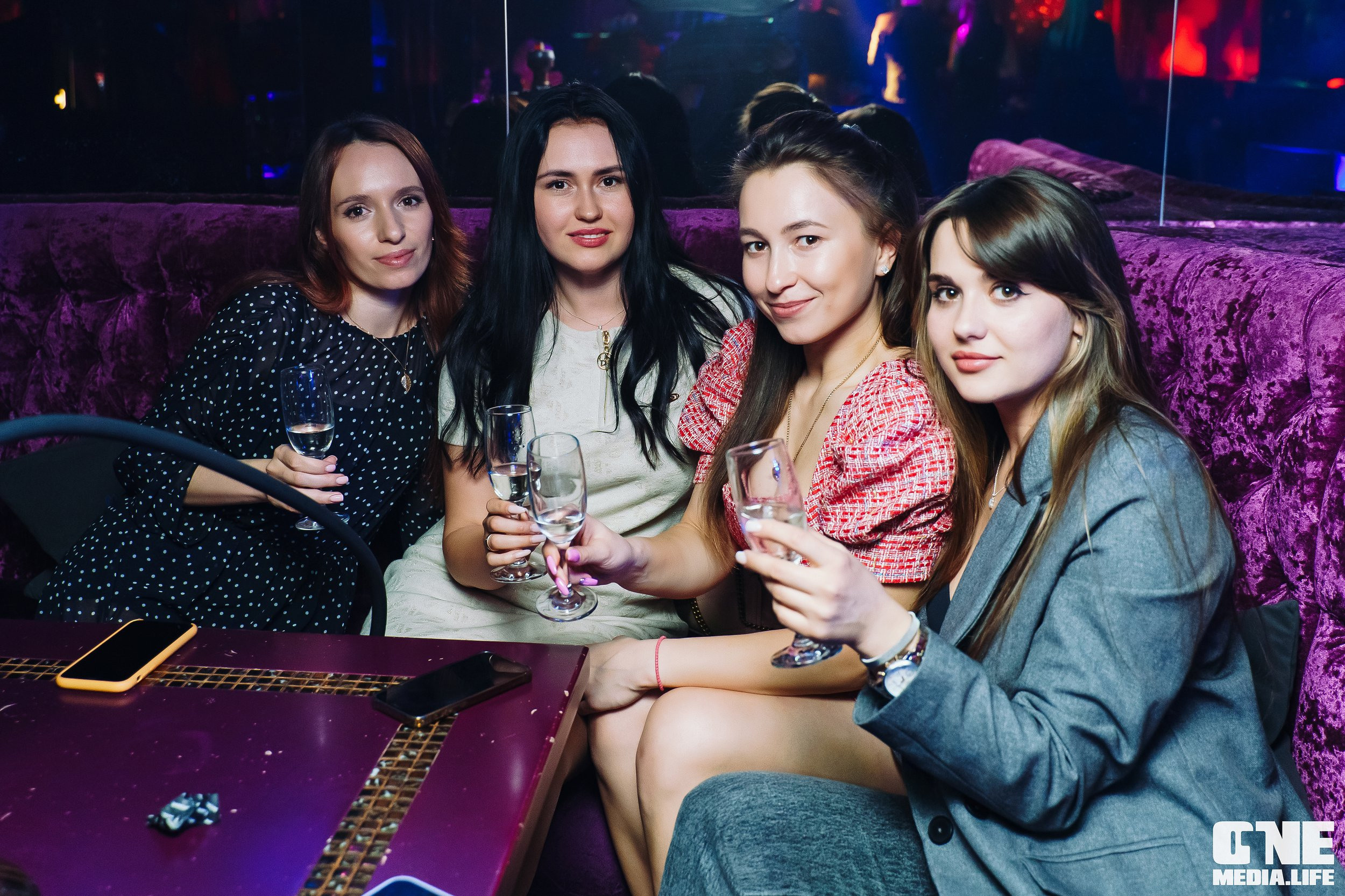 Фоторепортаж из караоке-клуба Эйфория. One Media Life: фоторепортажи, фотоотчеты с мероприятий и заведений