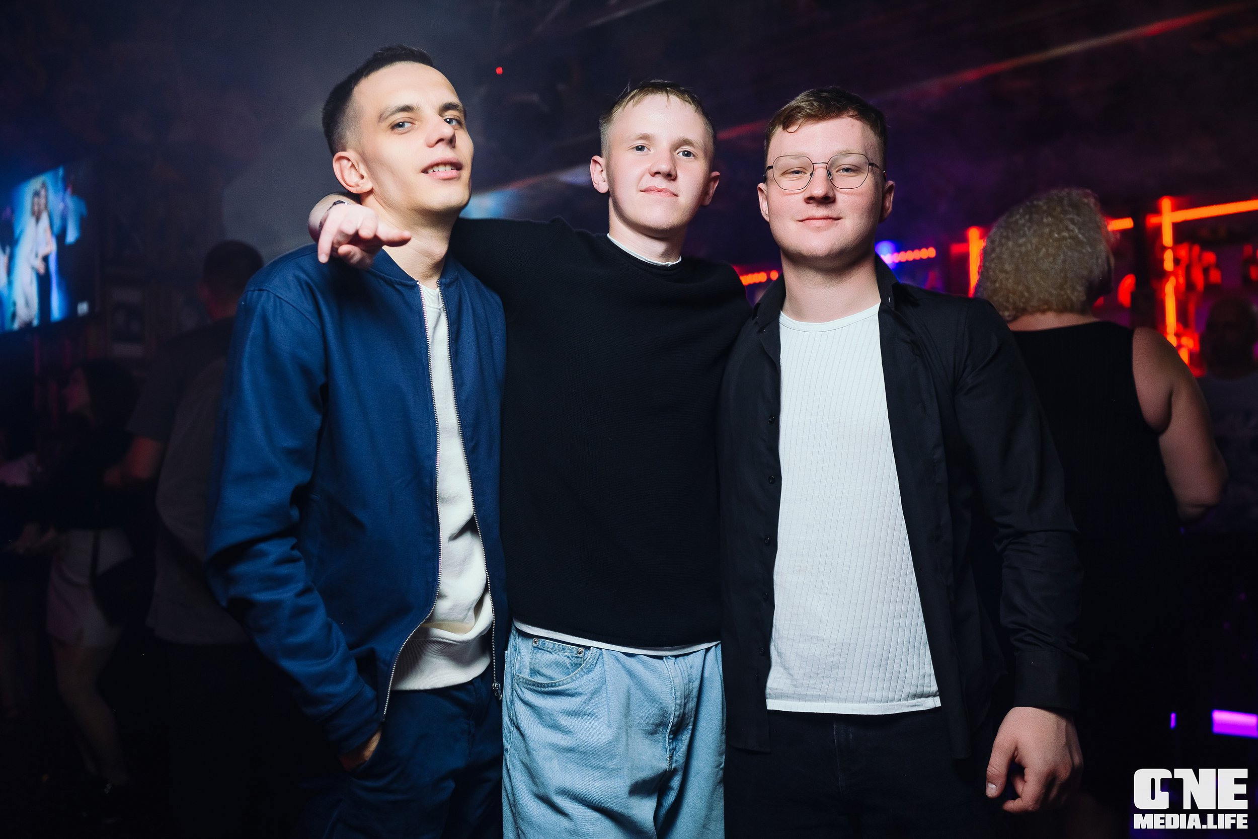 Фоторепортаж из экстрим бара XxxX. One Media Life: фоторепортажи, фотоотчеты с мероприятий и заведений