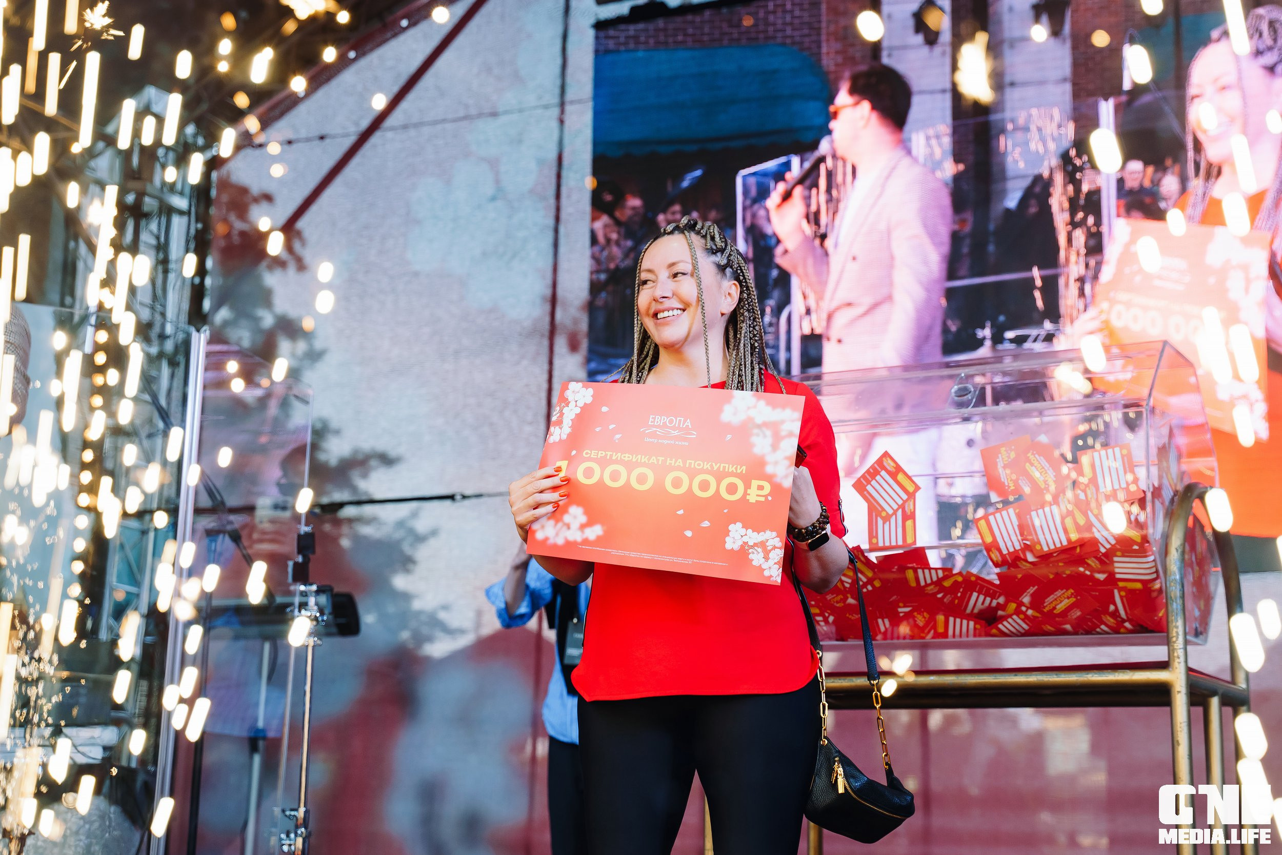 Фоторепортаж с 15-ти летия ТРЦ Европа. One Media Life: фоторепортажи, фотоотчеты с мероприятий и заведений
