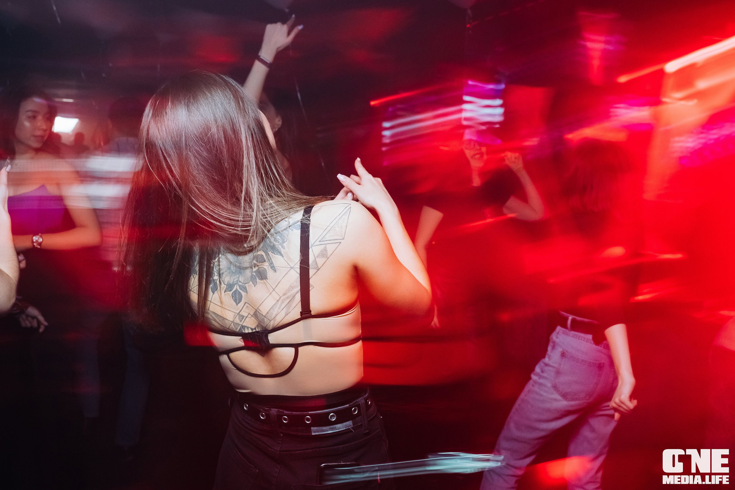 Фоторепортаж из караоке-клуба Эйфория. One Media Life: фоторепортажи, фотоотчеты с мероприятий и заведений