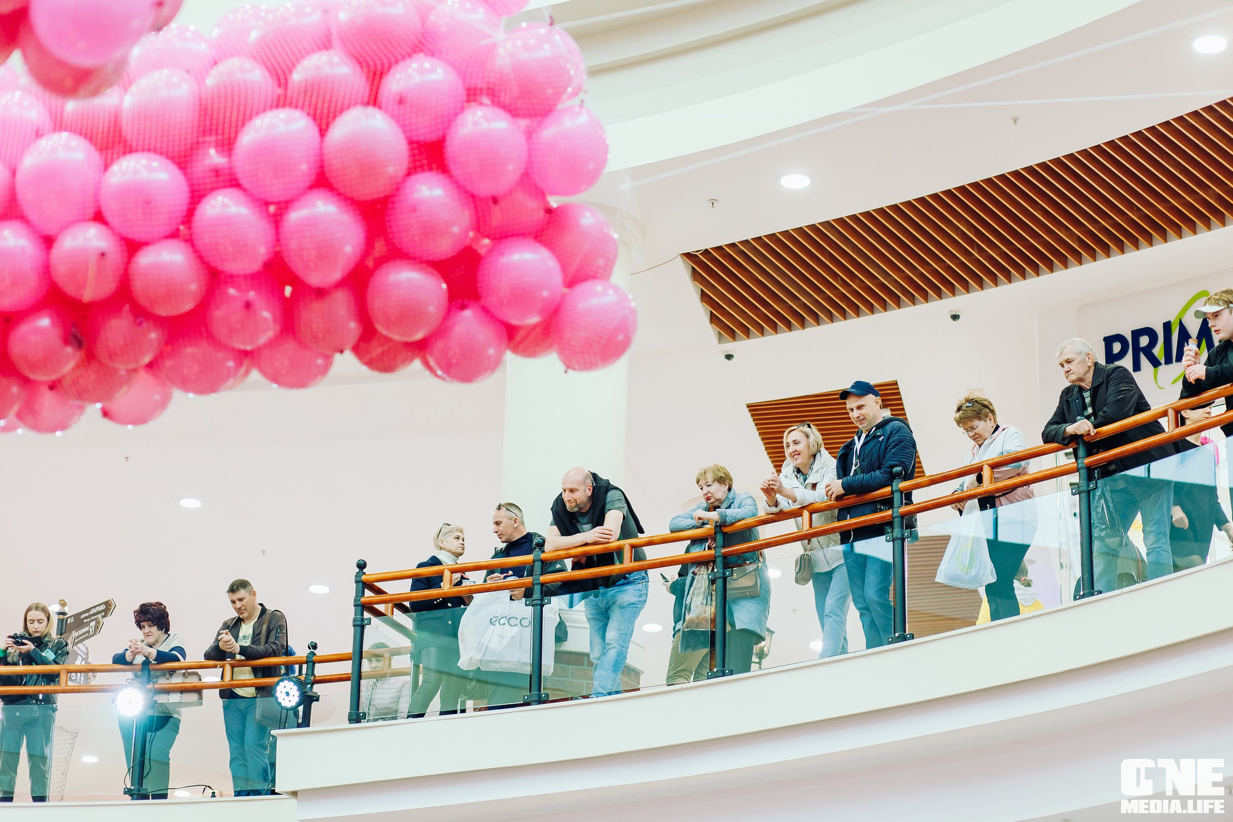 Фоторепортаж из ТРЦ Европа. One Media Life: фоторепортажи, фотоотчеты с мероприятий и заведений