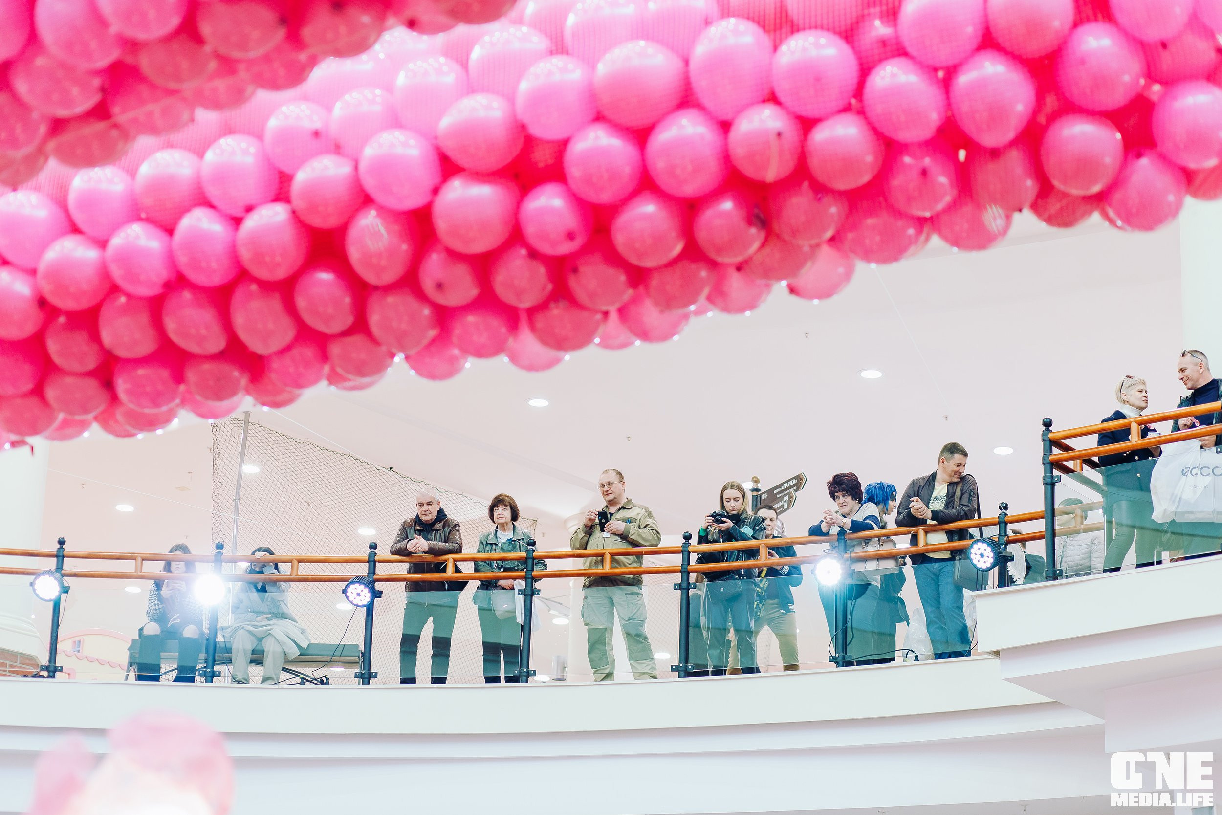 Фоторепортаж из ТРЦ Европа. One Media Life: фоторепортажи, фотоотчеты с мероприятий и заведений