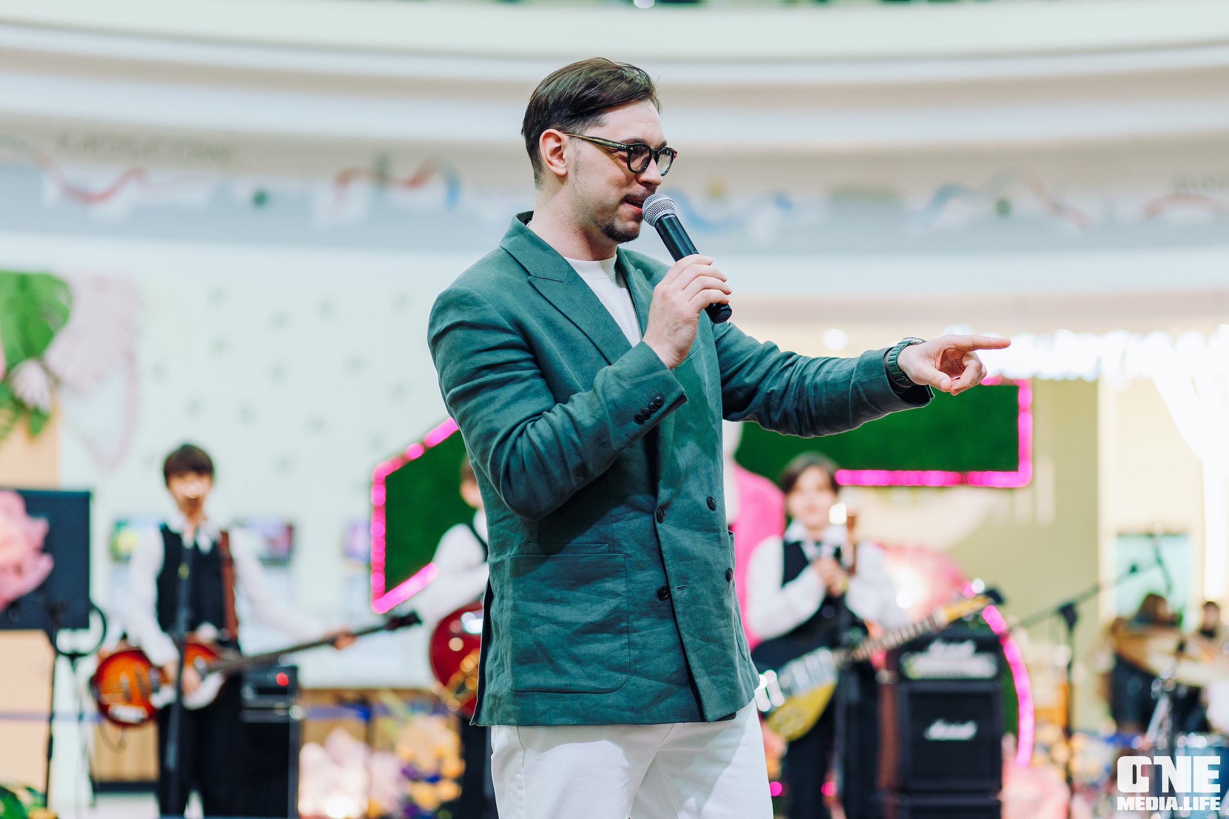 Фоторепортаж из ТРЦ Европа. One Media Life: фоторепортажи, фотоотчеты с мероприятий и заведений