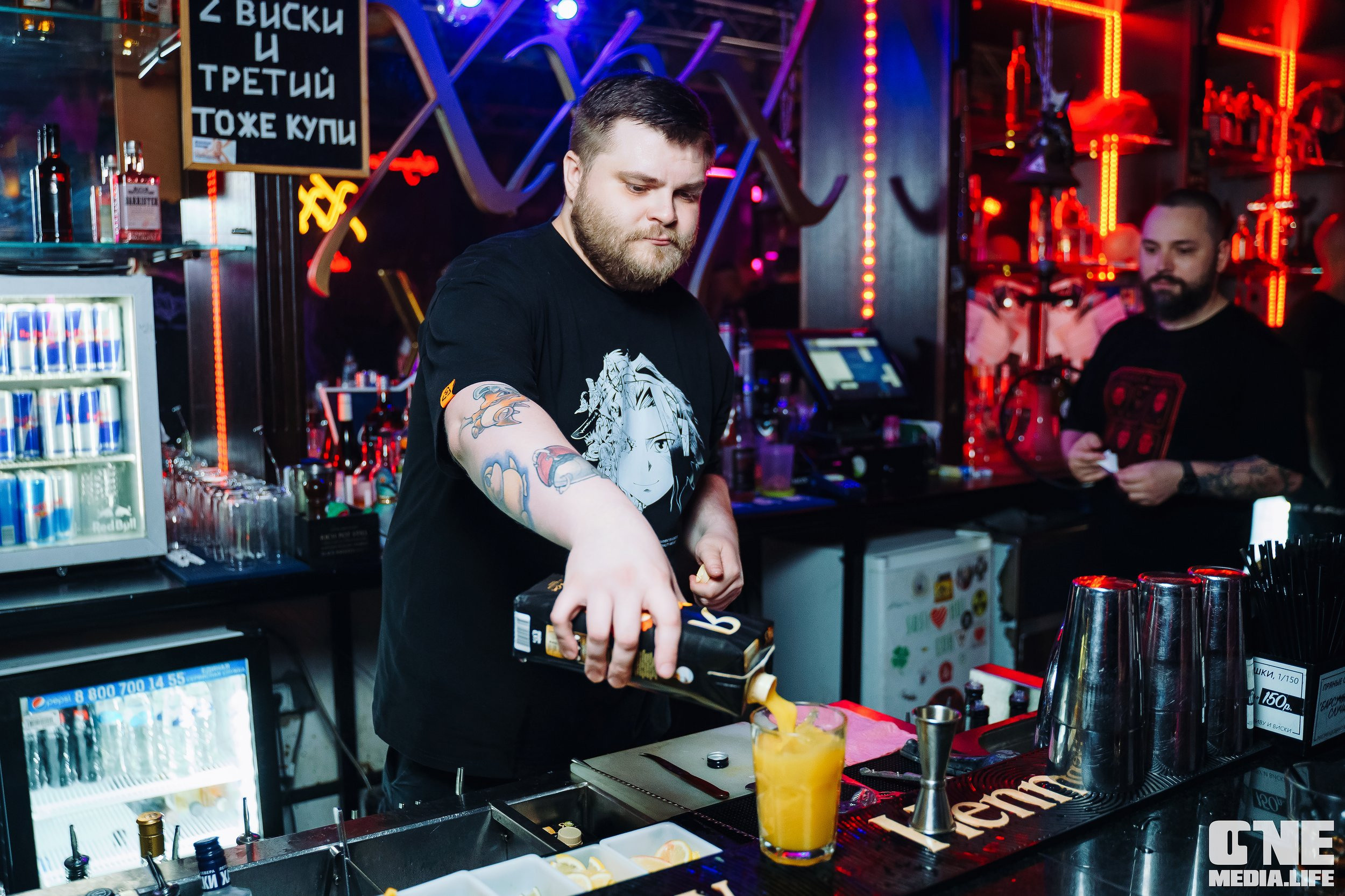 Фоторепортаж из экстрим бара XxxX. One Media Life: фоторепортажи, фотоотчеты с мероприятий и заведений