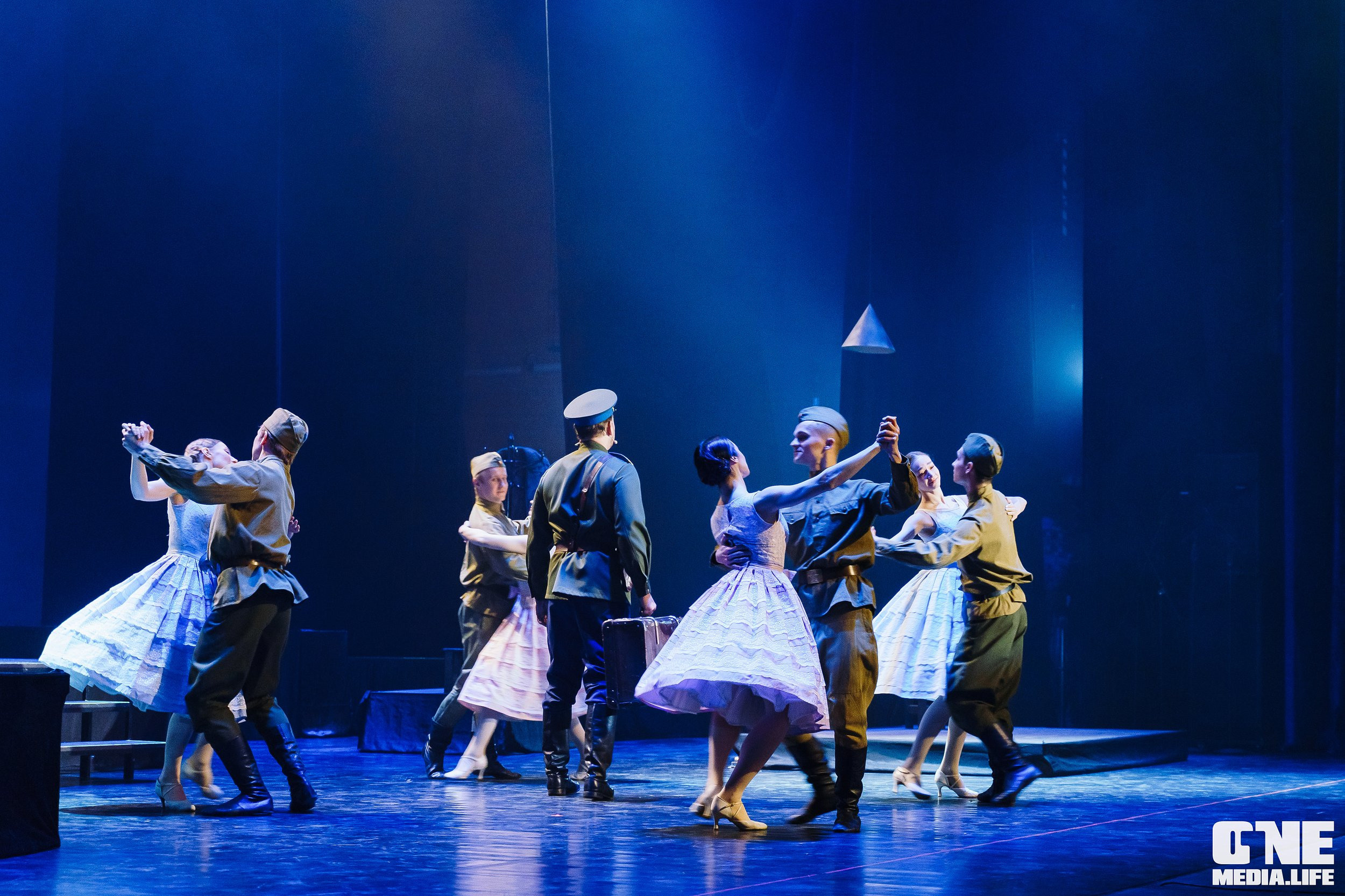 Праздничный концерт «День великой Победы» в Янтарь Холле. One Media Life: фоторепортажи, фотоотчеты с мероприятий и заведений