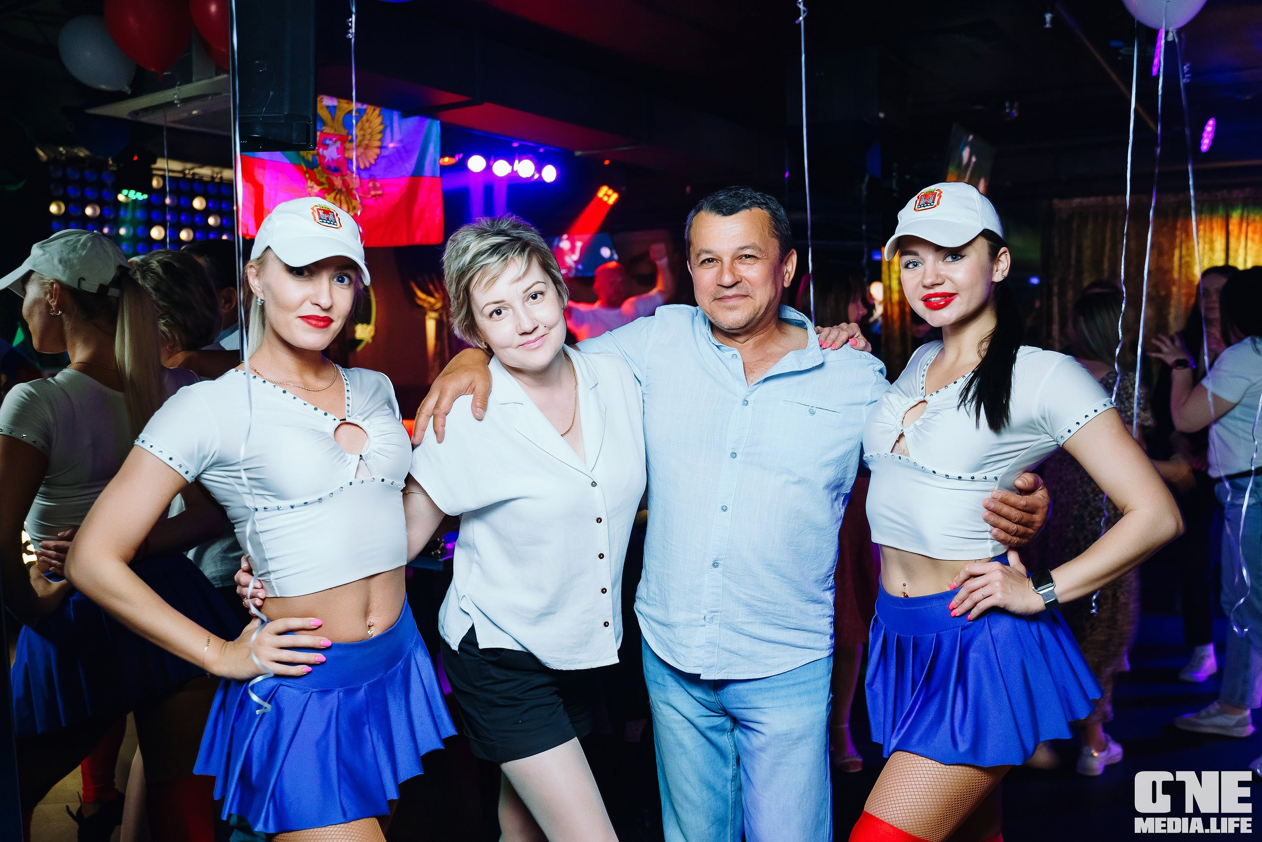 Фотоотчет из караоке-клуба Эйфория. One Media Life: фоторепортажи, фотоотчеты с мероприятий и заведений